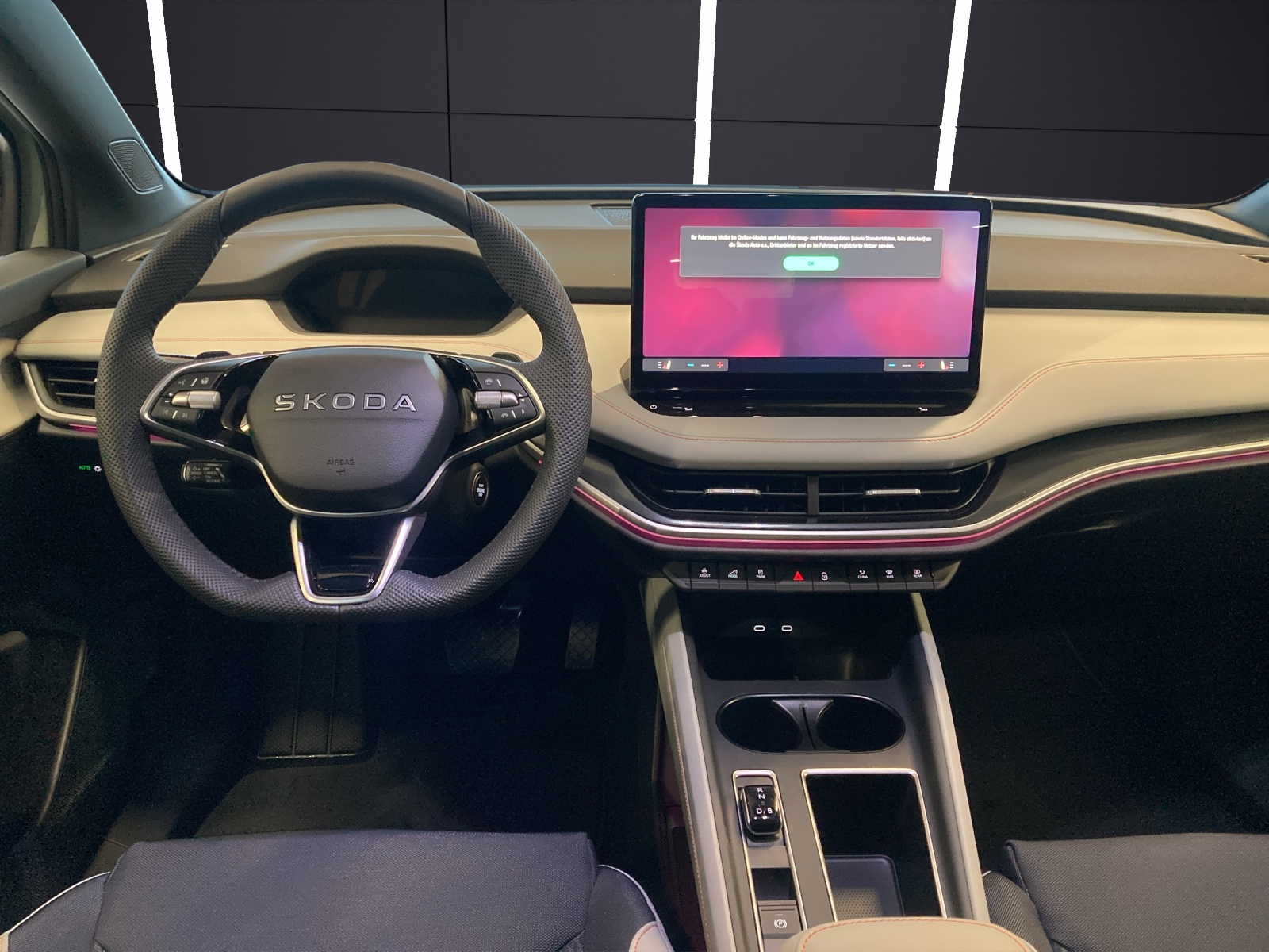 Fahrzeugabbildung SKODA Elroq 85 Lodge AHZV MATRIX NAVI AREA VIEW ACC