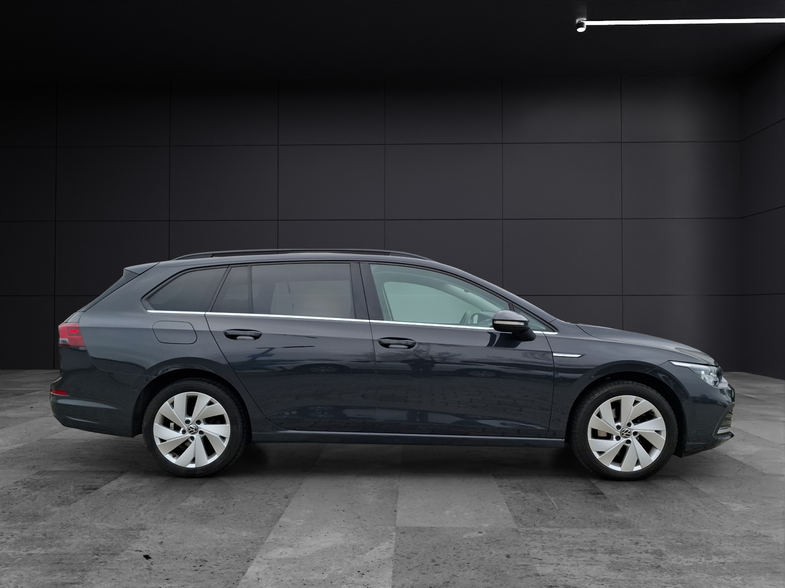 Fahrzeugabbildung Volkswagen Golf VIII Variant TDI Style DSG LED Navi AID ACC Park-Assist SH