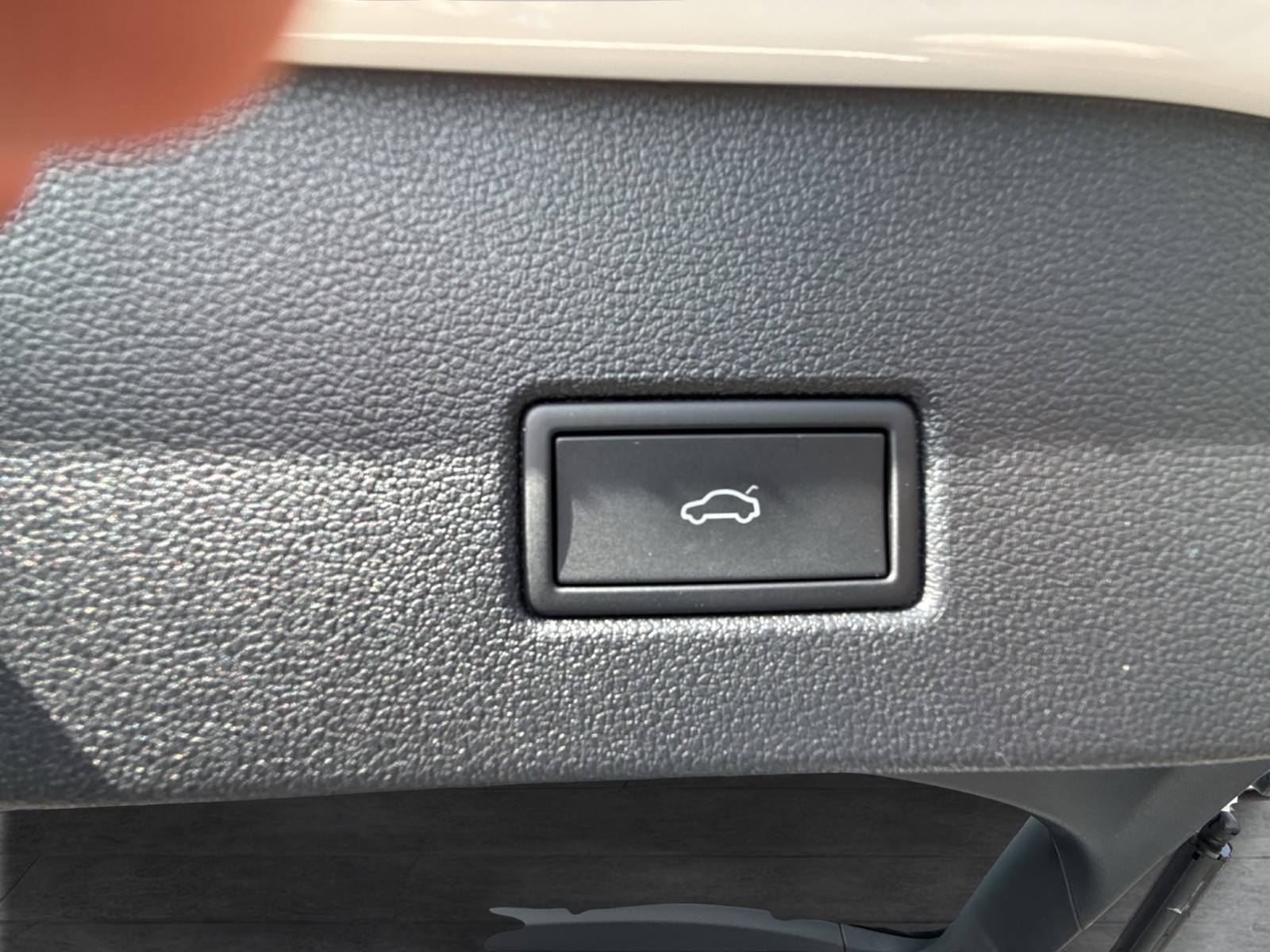 Fahrzeugabbildung Volkswagen T-Roc TSI Style DSG Matrix CarPlay AID ACC RFK SHZ