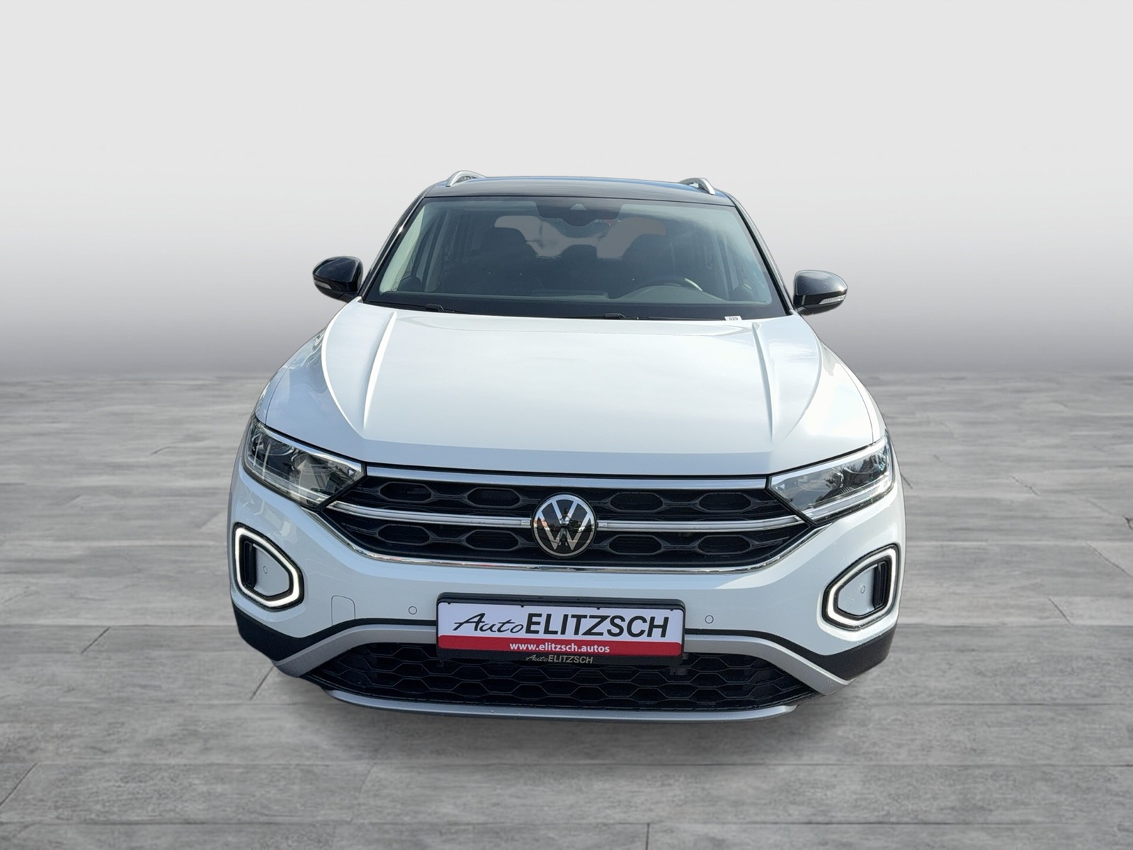 Fahrzeugabbildung Volkswagen T-Roc TSI Style DSG Matrix CarPlay AID ACC RFK SHZ