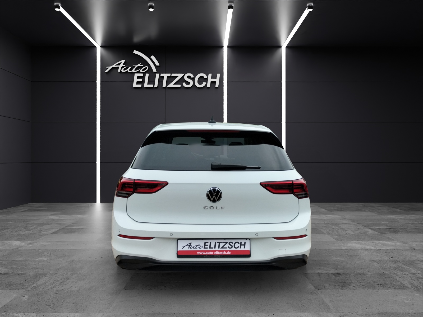 Fahrzeugabbildung Volkswagen Golf VIII TDI Life DSG LED Navi AID ACC PDC SH