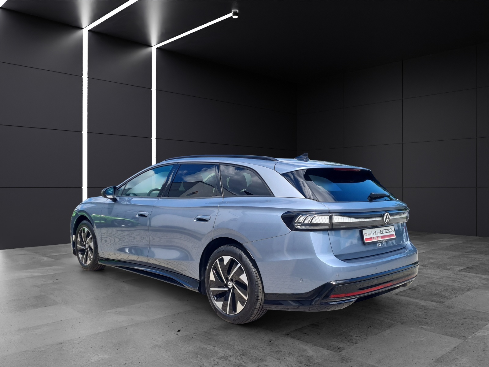 Fahrzeugabbildung Volkswagen ID.7 Tourer Pro