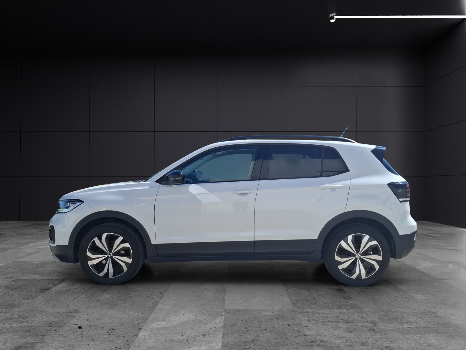 Fahrzeugabbildung Volkswagen T-Cross TSI Life LED Navi Klima GRA PDC SH 17