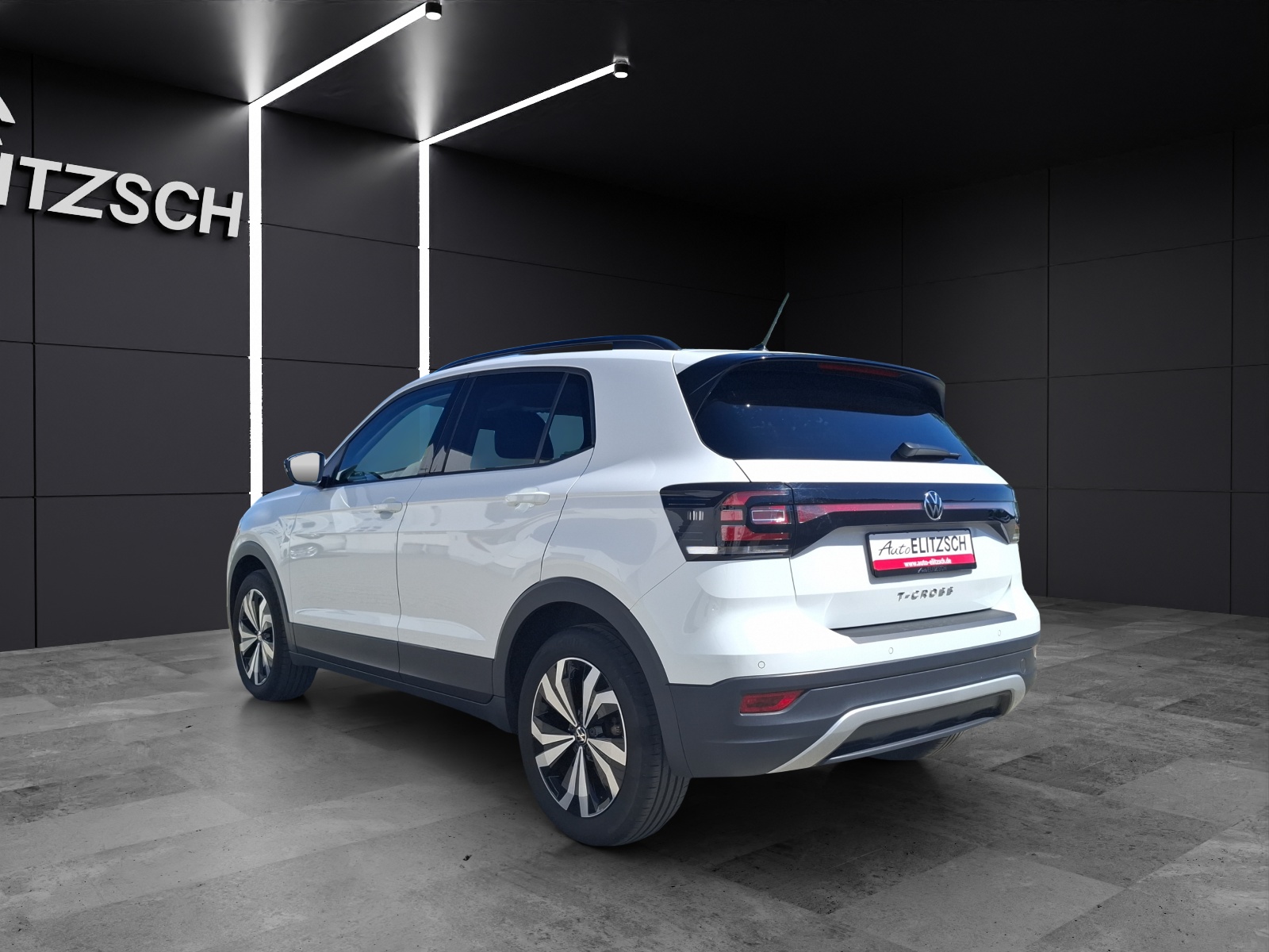 Fahrzeugabbildung Volkswagen T-Cross TSI Life LED Navi Klima GRA PDC SH 17