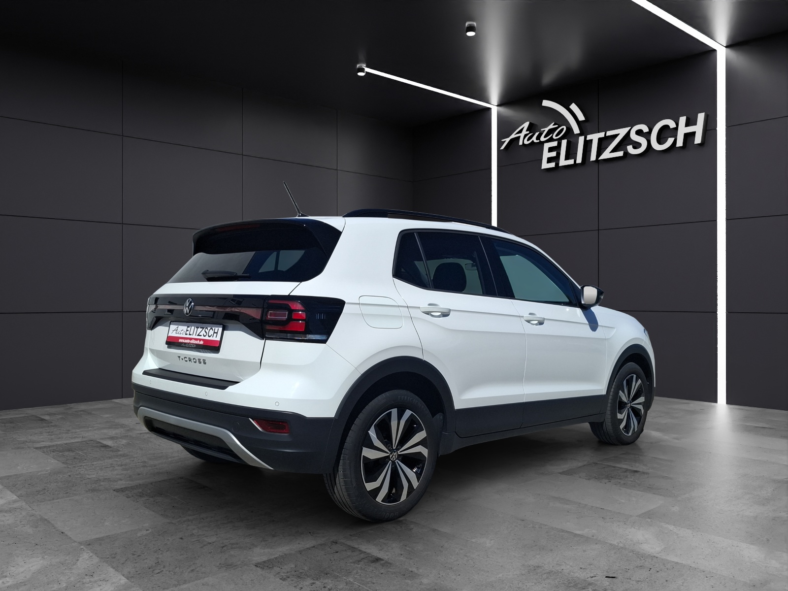 Fahrzeugabbildung Volkswagen T-Cross TSI Life LED Navi Klima GRA PDC SH 17