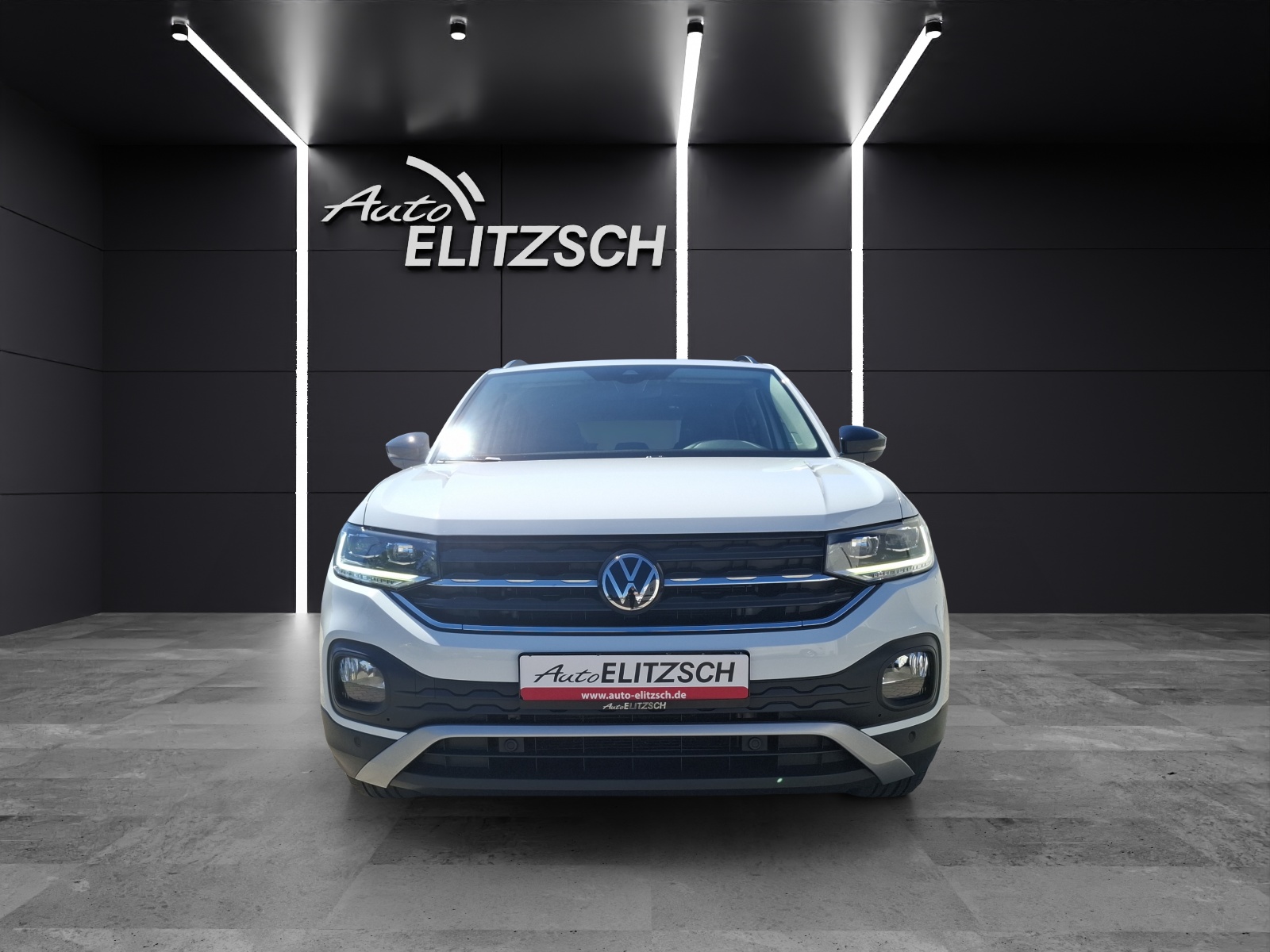 Fahrzeugabbildung Volkswagen T-Cross TSI Life LED Navi Klima GRA PDC SH 17