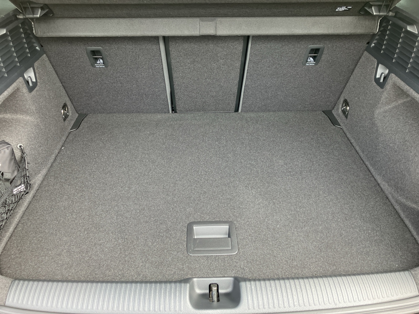 Fahrzeugabbildung Audi Q2 35 TFSI advanced LED, NAVI, DAB