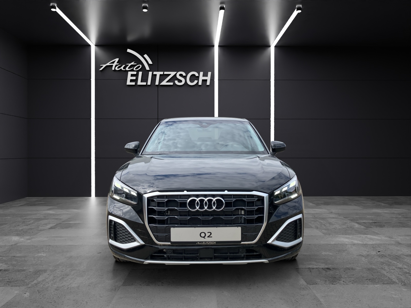 Fahrzeugabbildung Audi Q2 35 TFSI advanced LED, NAVI, DAB