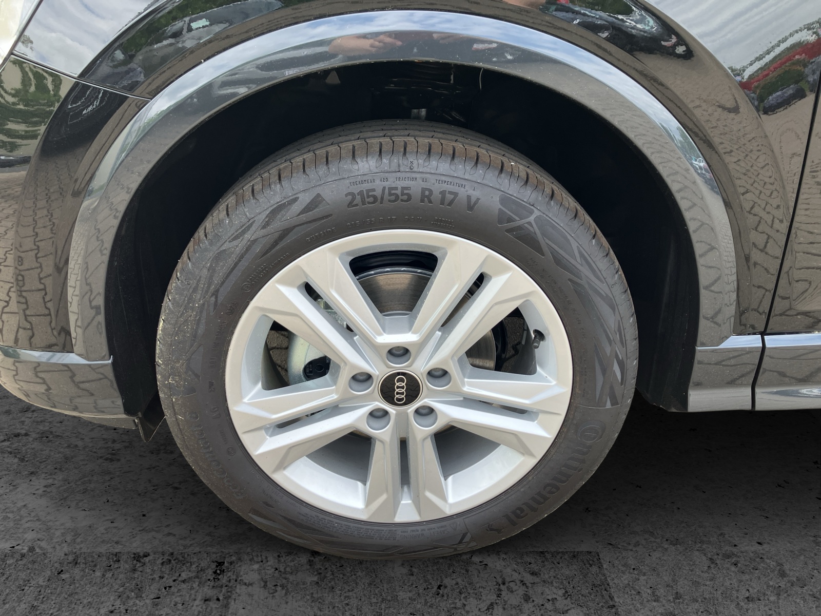 Fahrzeugabbildung Audi Q2 35 TFSI advanced LED, NAVI, DAB