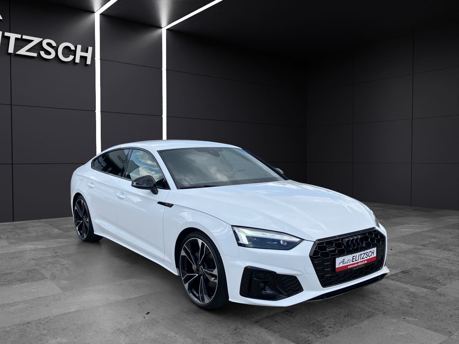 Fahrzeugabbildung Audi A5 Sportback 40 TFSI quattro S line AHZV MATRIX RFK