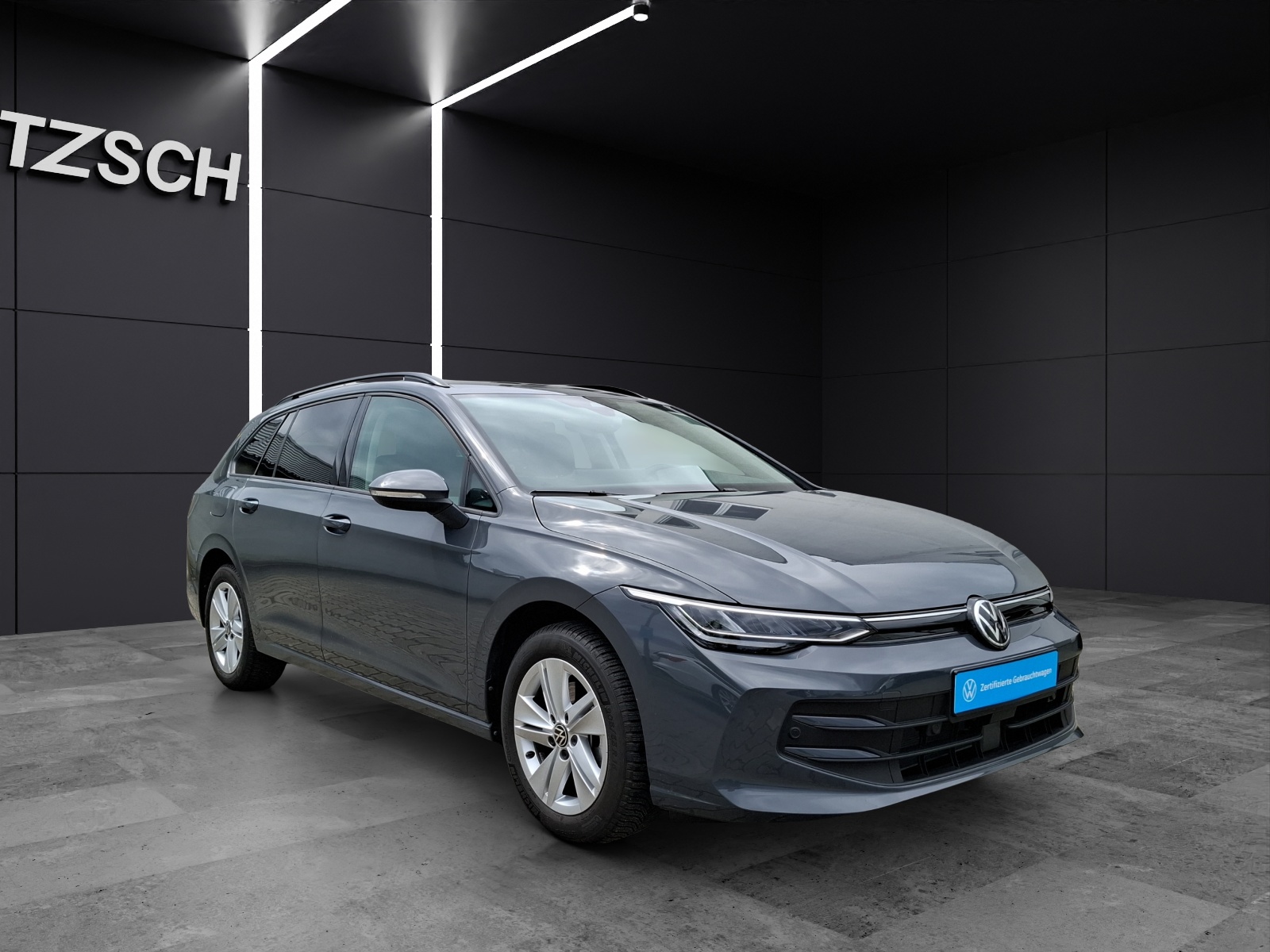 Fahrzeugabbildung Volkswagen Golf VIII Variant TSI Goal LED CarPlay AID ACC PDC SH LM