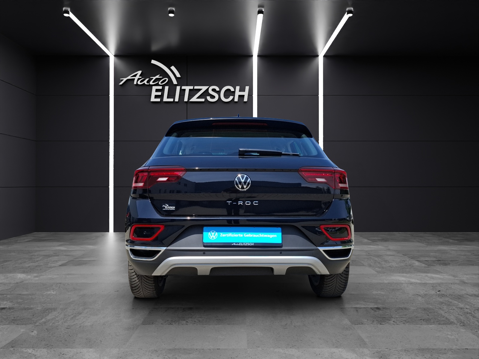 Fahrzeugabbildung Volkswagen T-Roc TDI Style LED Navi AID ACC Park-Assist SH LM