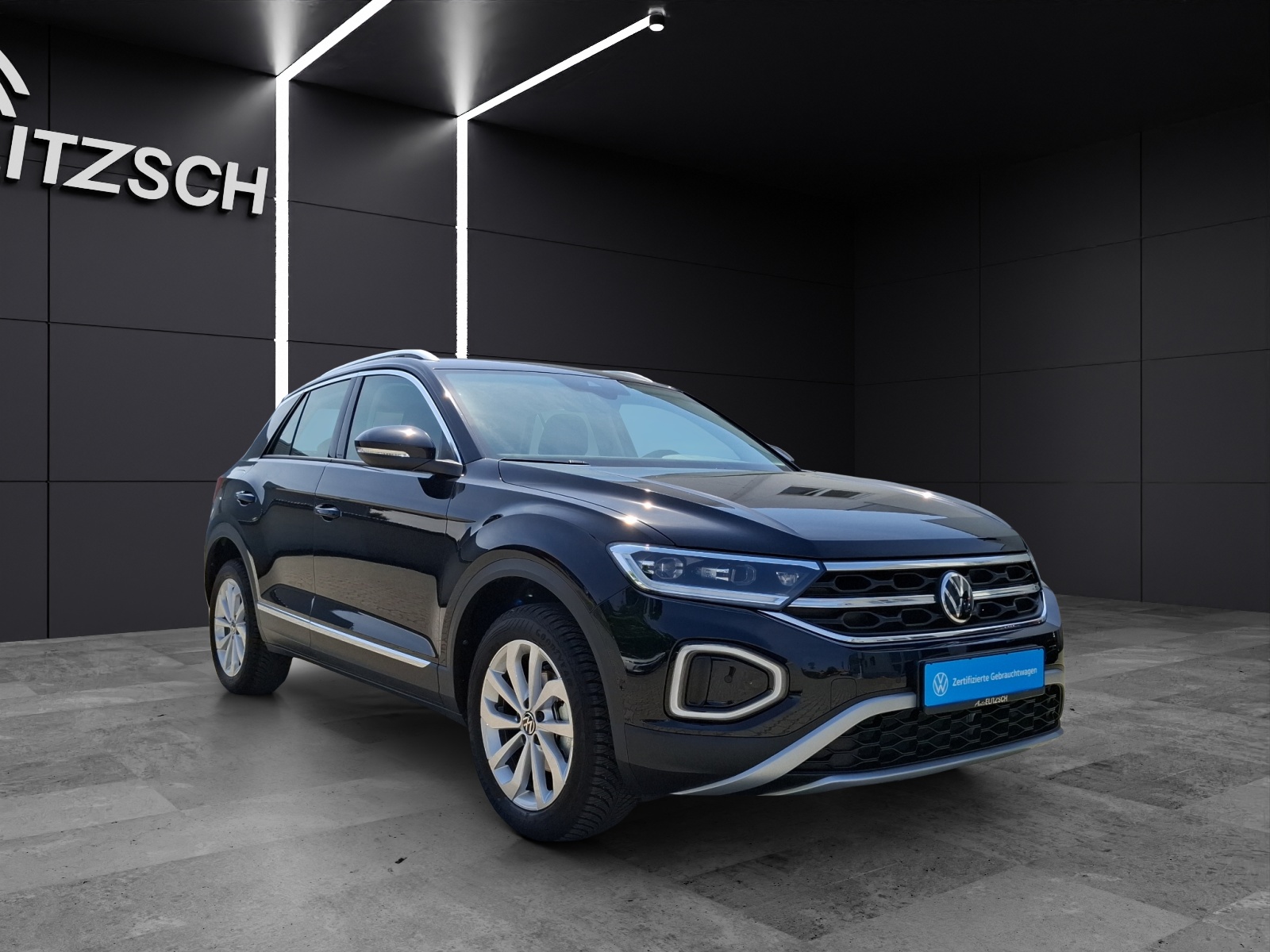 Fahrzeugabbildung Volkswagen T-Roc TDI Style LED Navi AID ACC Park-Assist SH LM