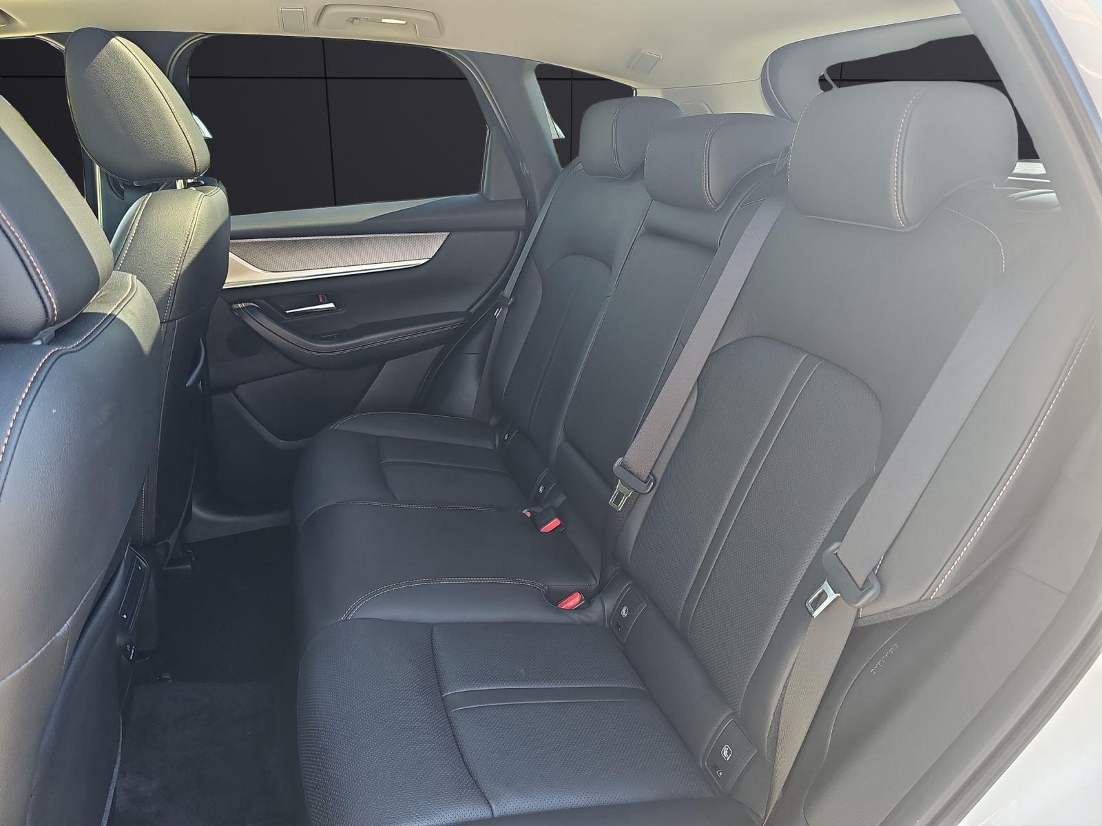 Fahrzeugabbildung Mazda CX-60 Exclusive-Line Hybrid AWD 2.5 DSG KAMERA LED NAVI