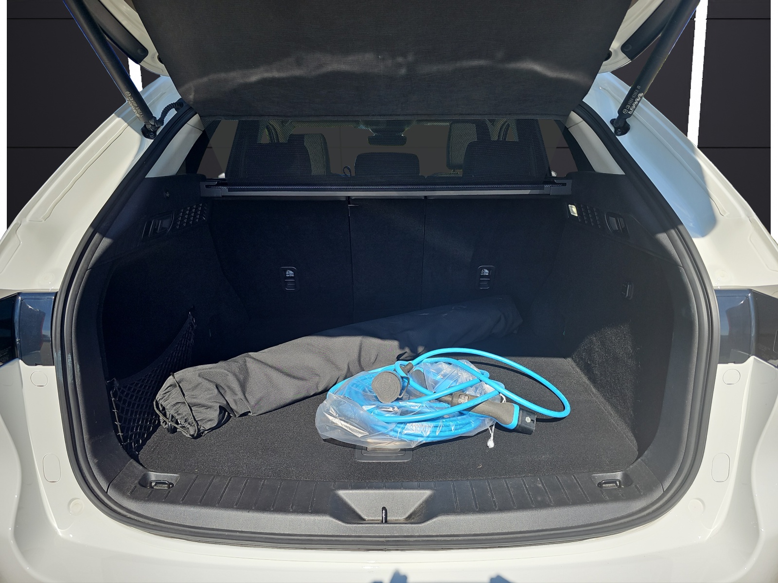 Fahrzeugabbildung Mazda CX-60 Exclusive-Line Hybrid AWD 2.5 DSG KAMERA LED NAVI
