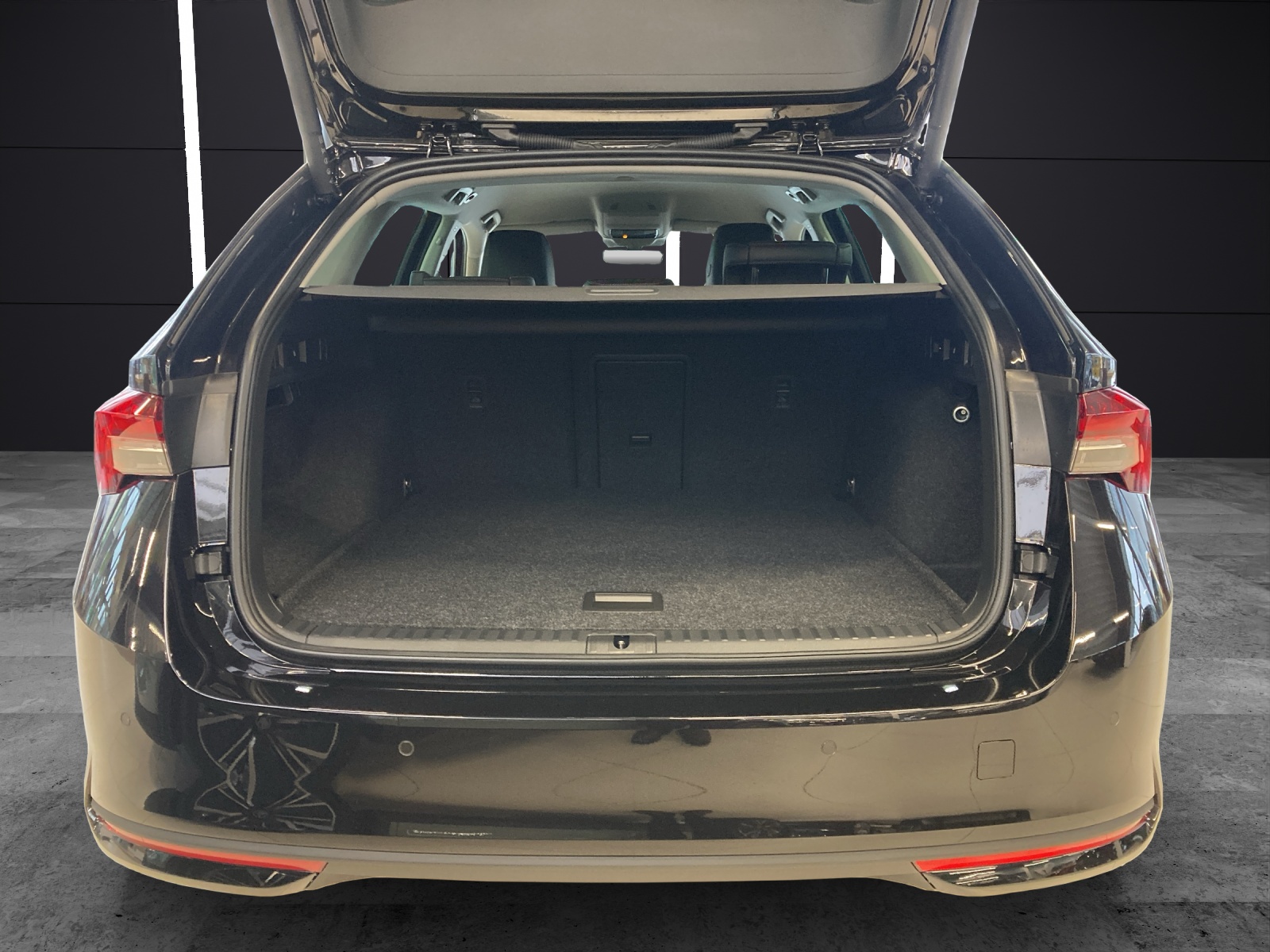 Fahrzeugabbildung SKODA Octavia Combi Balance 1.5 TSI mHEV DSG AHZV 3 J ASG MATRIX NAVI