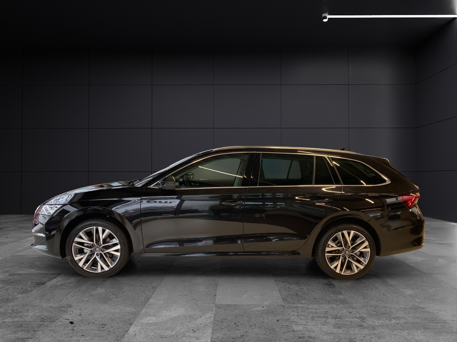 Fahrzeugabbildung SKODA Octavia Combi Balance 1.5 TSI mHEV DSG AHZV 3 J ASG MATRIX NAVI