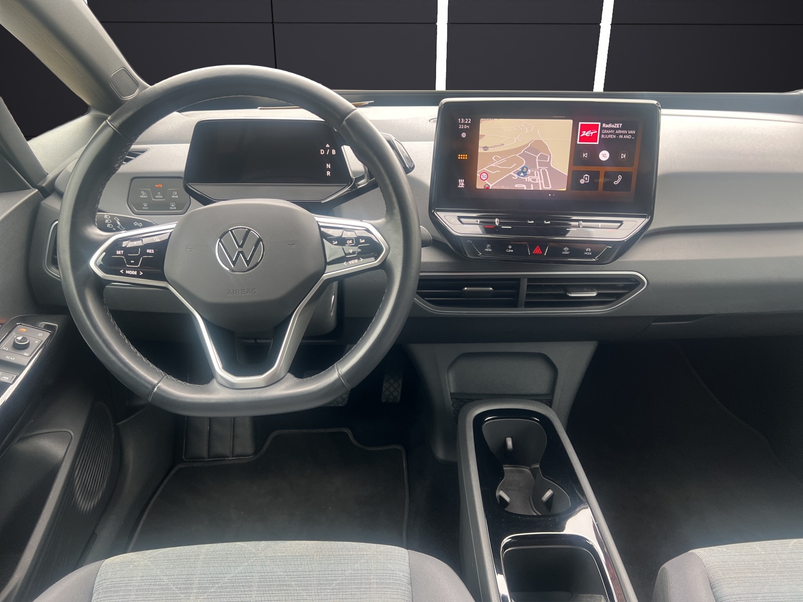 Fahrzeugabbildung Volkswagen ID.3 Pro Matrix Navi AID ACC RFK SHZ 19