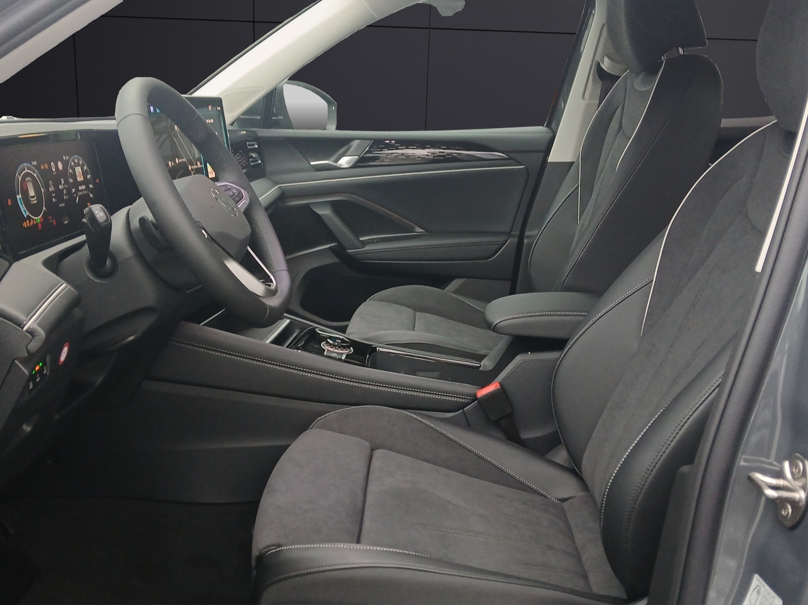 Fahrzeugabbildung Volkswagen Tiguan Elegance TDI LED NAVI DAB ACC