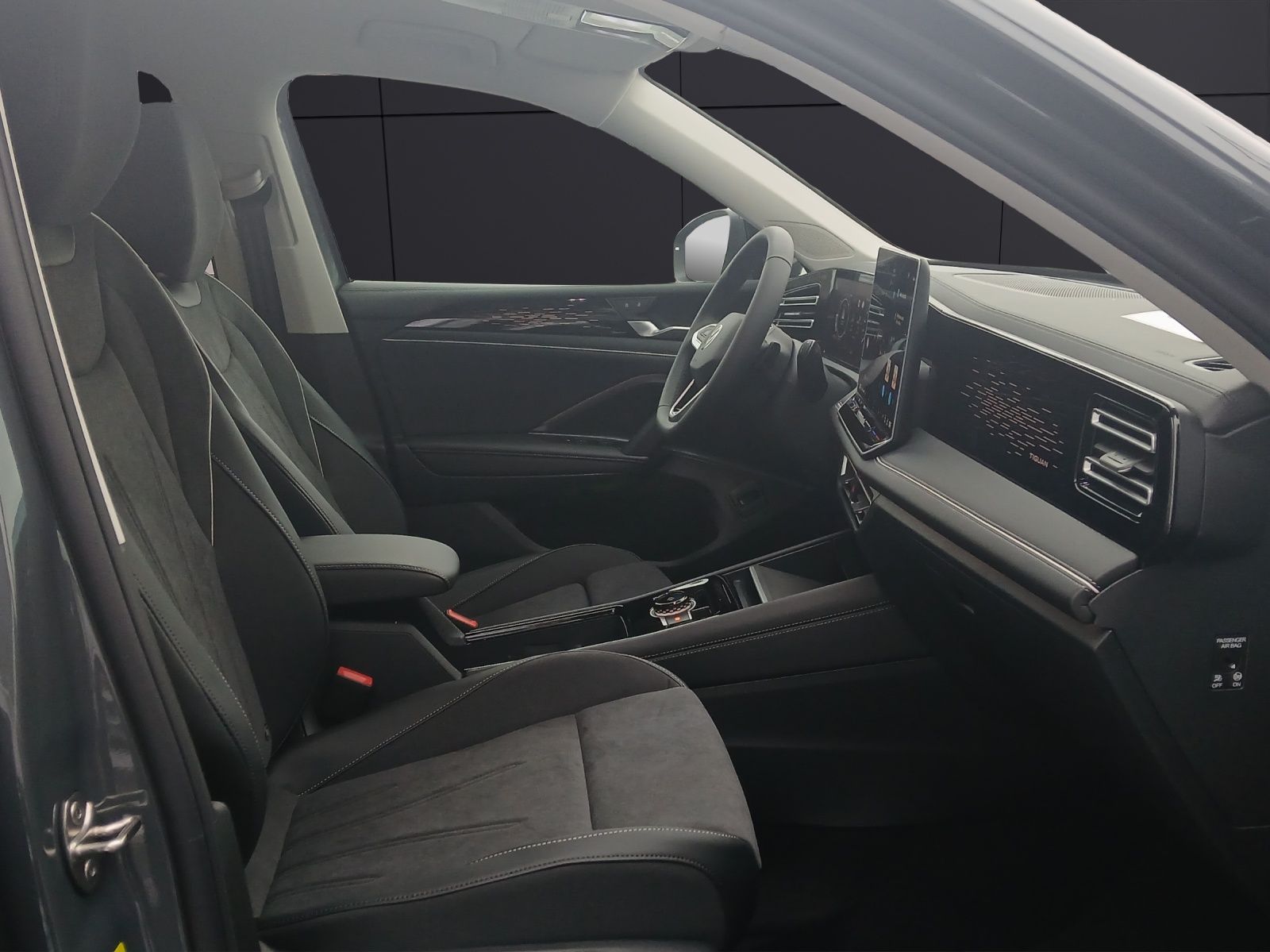 Fahrzeugabbildung Volkswagen Tiguan Elegance TDI LED NAVI DAB ACC