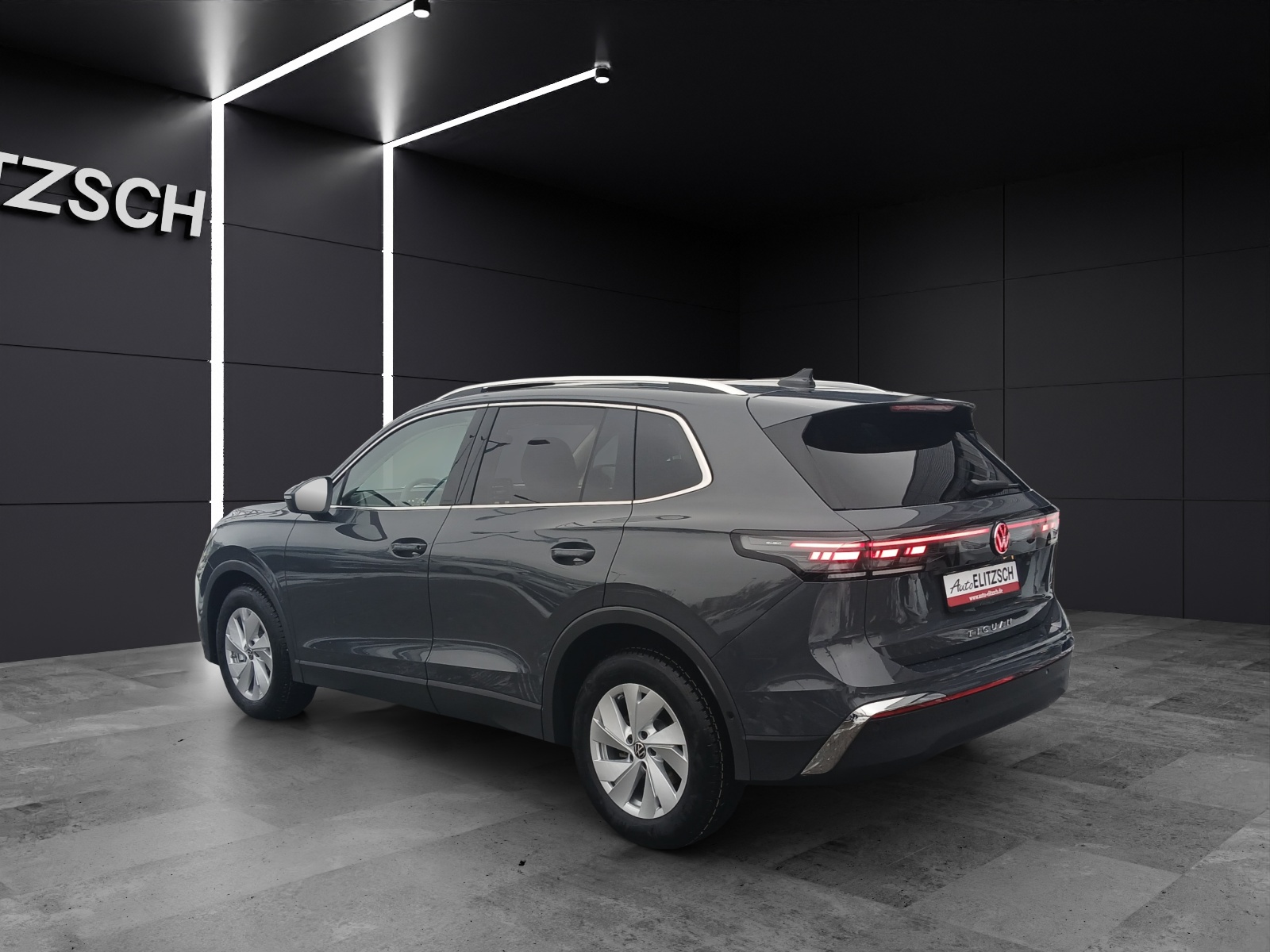 Fahrzeugabbildung Volkswagen Tiguan Elegance TDI LED NAVI DAB ACC