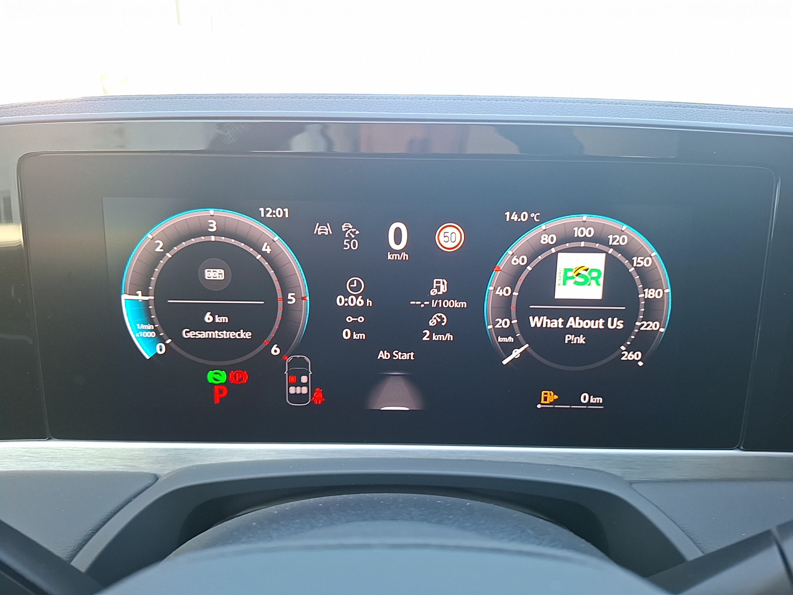 Fahrzeugabbildung Volkswagen Passat Variant TDI Elegance DSG Matrix AHK Navi HUD AID ACC RFK SH