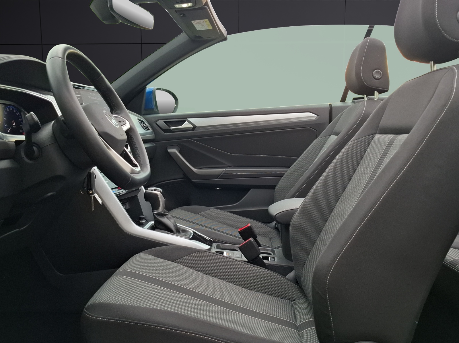 Fahrzeugabbildung Volkswagen T-Roc Cabriolet TSI Style DSG LEDplus Navi AID ACC Park-Assist SH