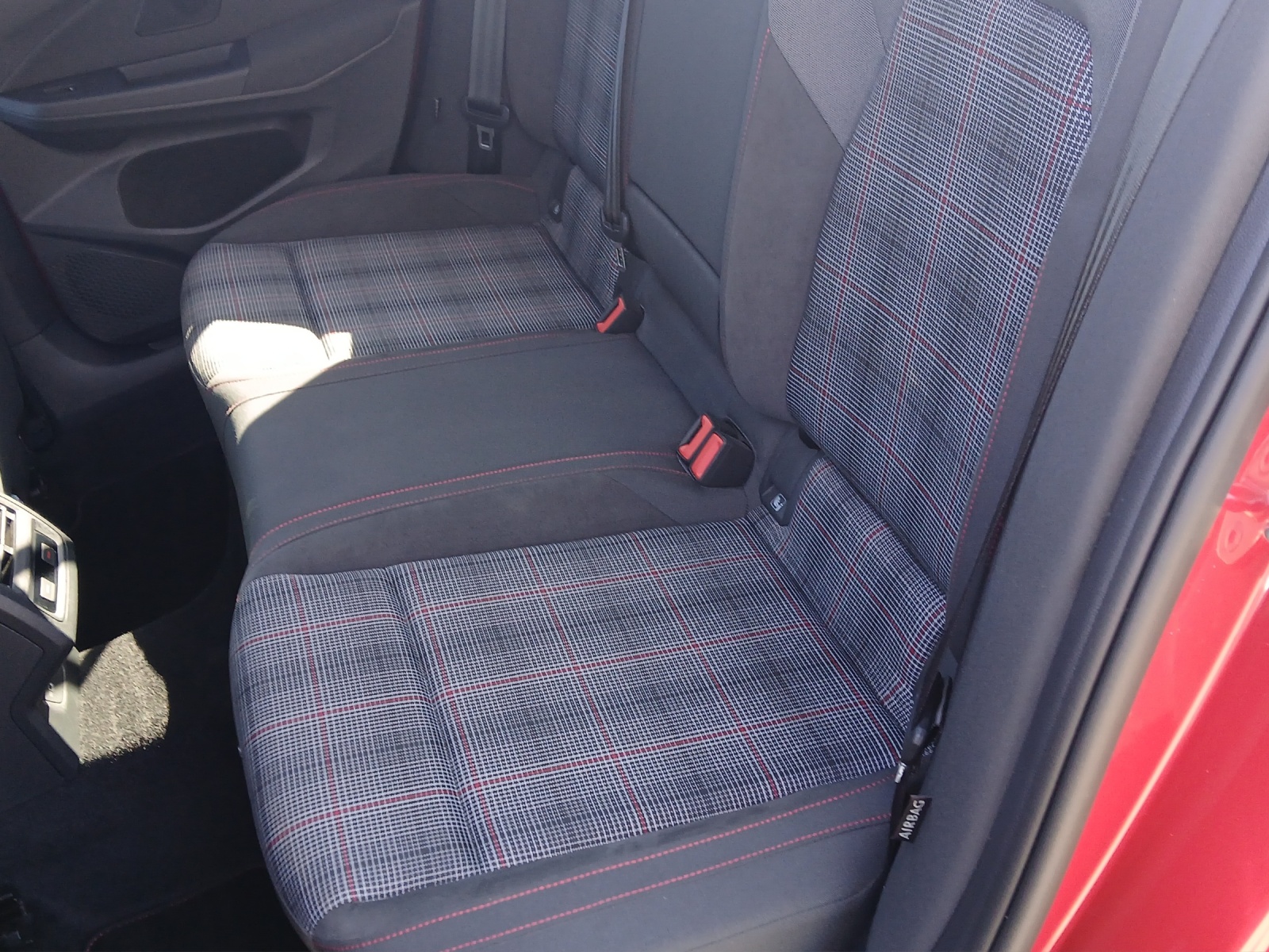 Fahrzeugabbildung Volkswagen Golf VIII GTI DSG Matrix Navi AID ACC RFK Harman SH 19