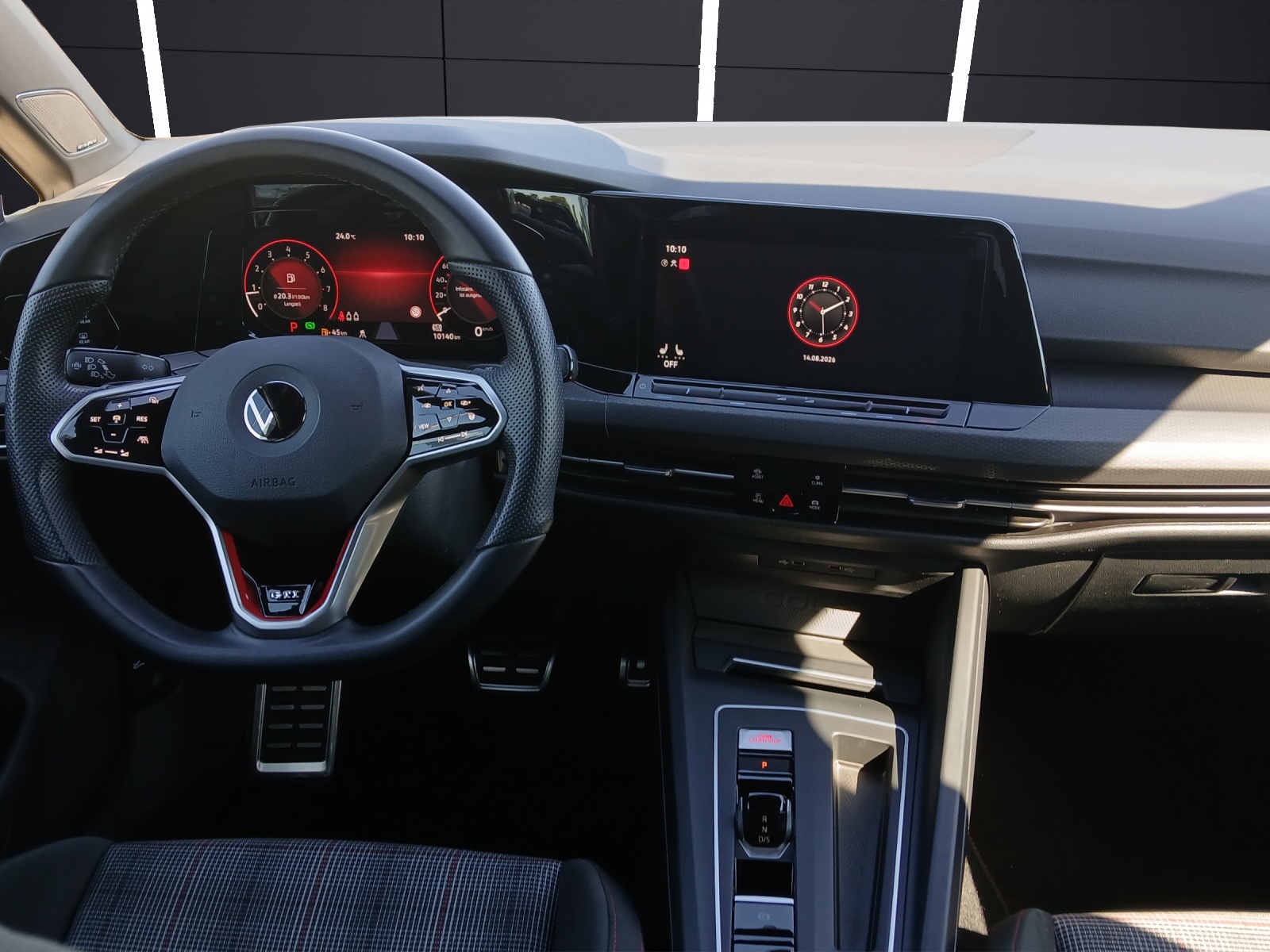 Fahrzeugabbildung Volkswagen Golf VIII GTI DSG Matrix Navi AID ACC RFK Harman SH 19