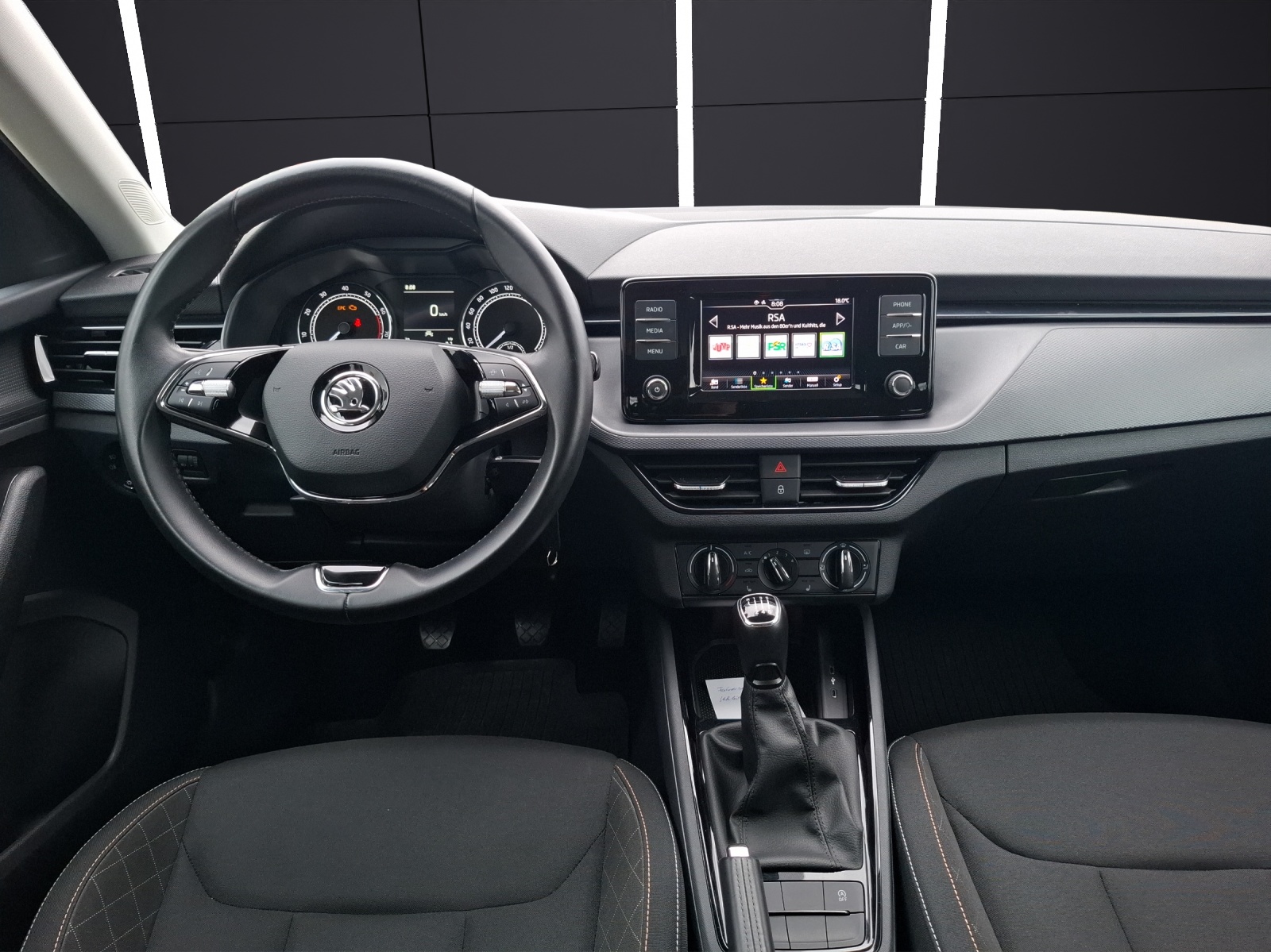 Fahrzeugabbildung SKODA Scala TSI Ambition LED Klima PDC SH LM