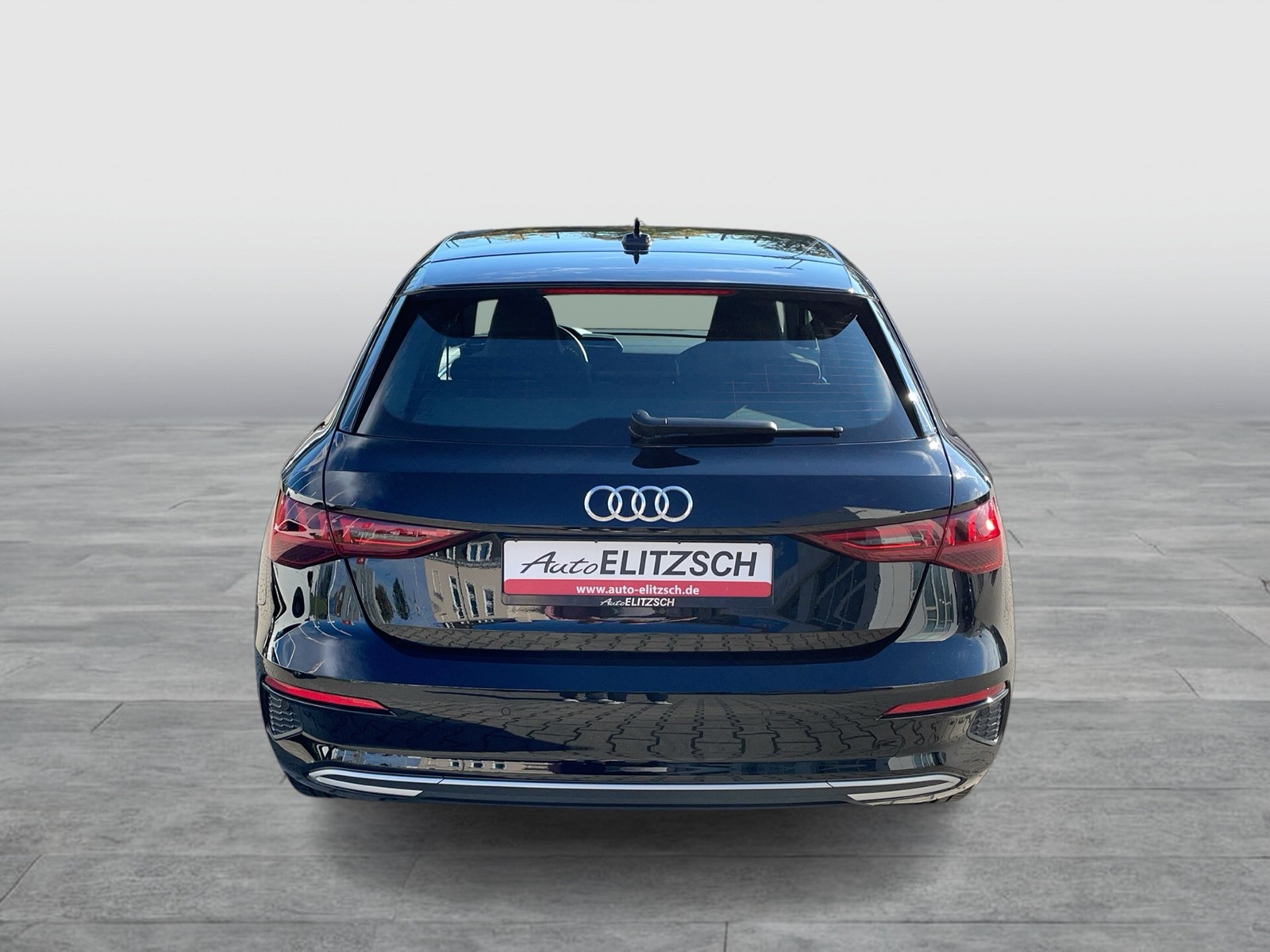 Fahrzeugabbildung Audi A3 Sportback 35 TFSI advanced LED DSG ACC