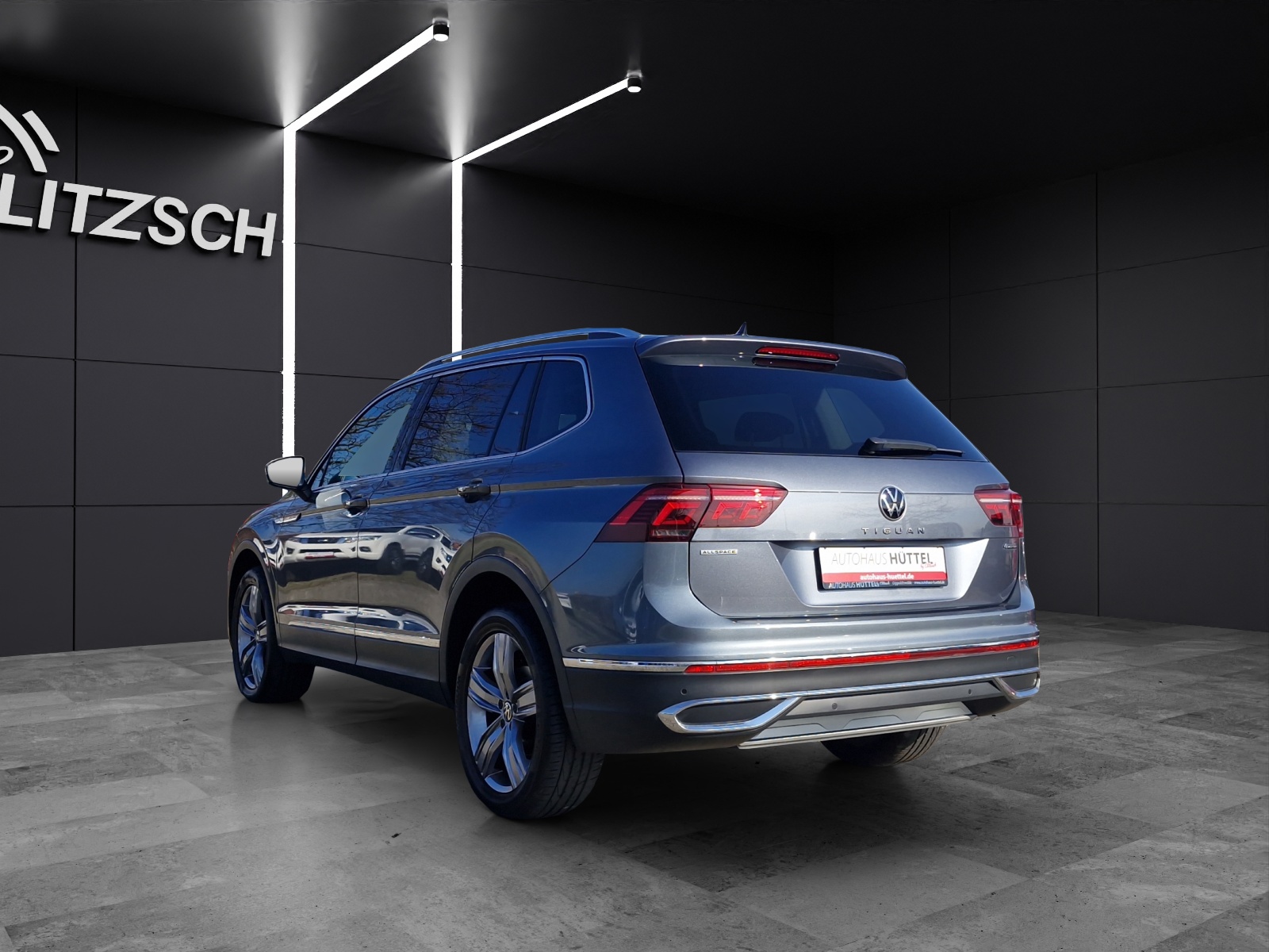 Fahrzeugabbildung Volkswagen Tiguan L 2.0 TDI AHZ MATRIX DSG 4x4 Keyless SH