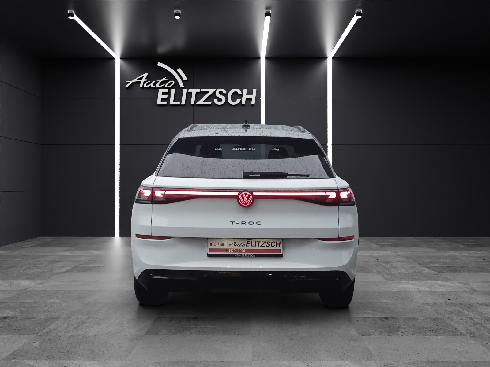 Fahrzeugabbildung Volkswagen T-Roc R-Line Head UP Navi DAB ACC