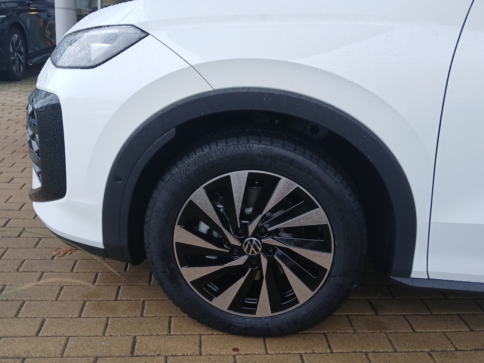 Fahrzeugabbildung Volkswagen T-Roc R-Line Head UP Navi DAB ACC