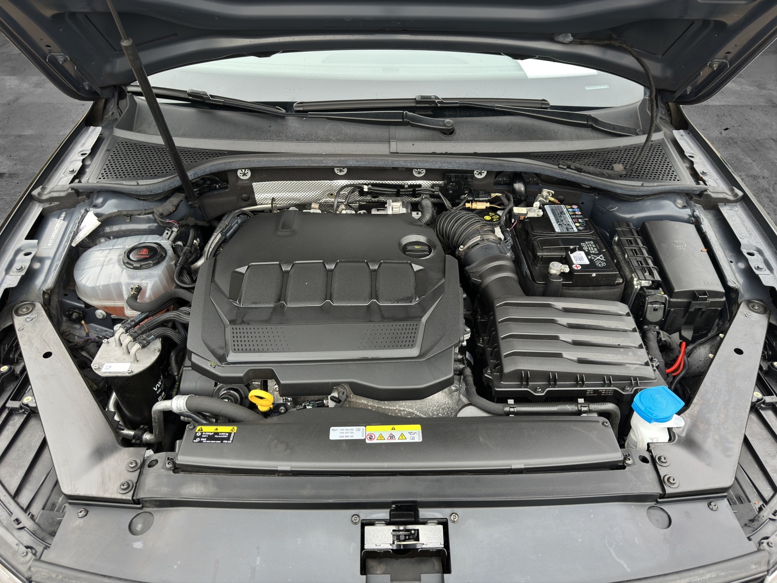 Fahrzeugabbildung Volkswagen Passat Alltrack TDI DSG 4M LED ACC AHK AID RFK NAVI