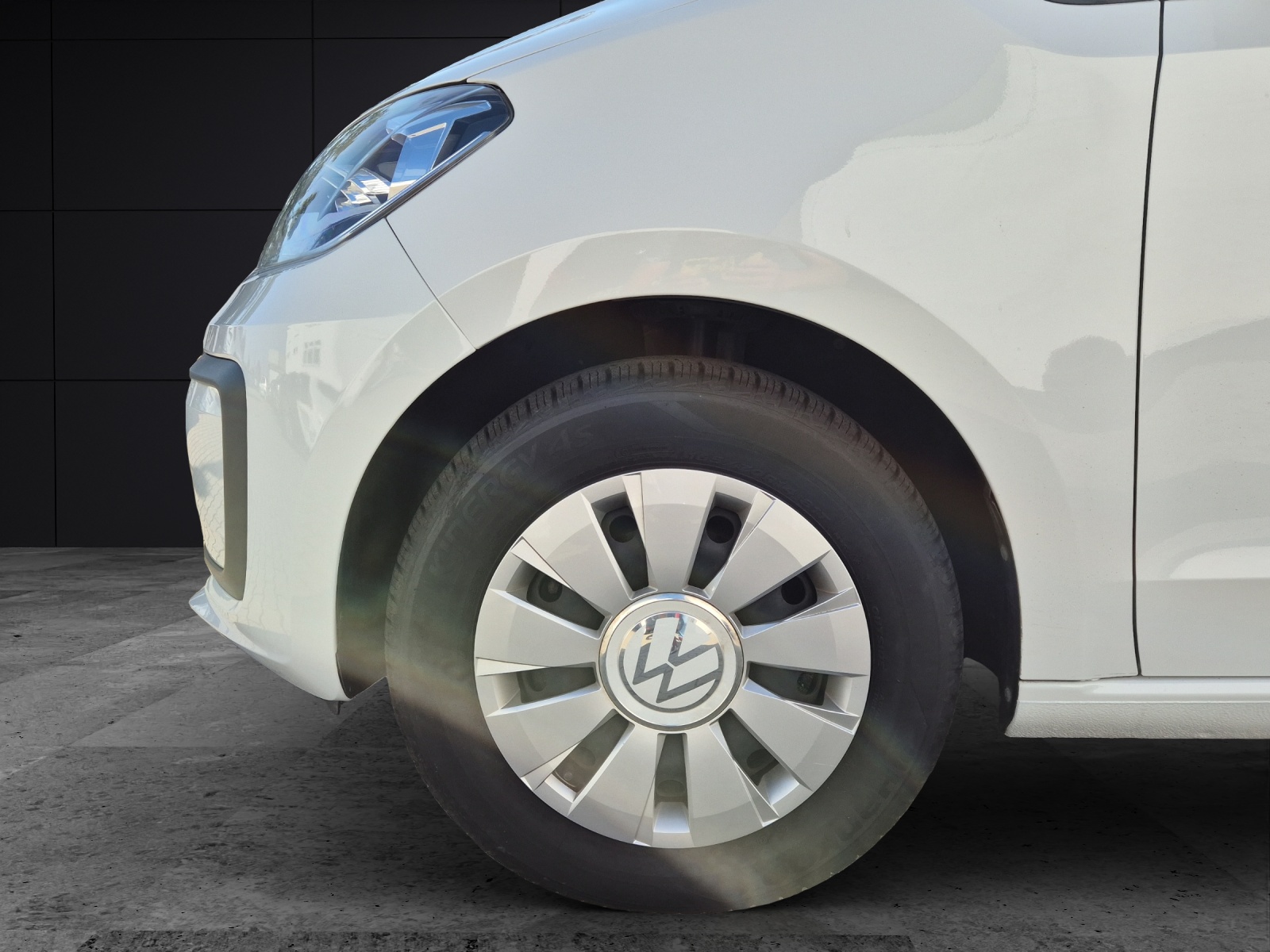 Fahrzeugabbildung Volkswagen up! 1.0 Move up! Klima DAB GRA RFK