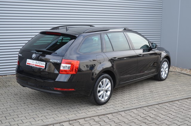 Fahrzeugabbildung SKODA Octavia Combi TDI Style Navi GRA PDC SH LM