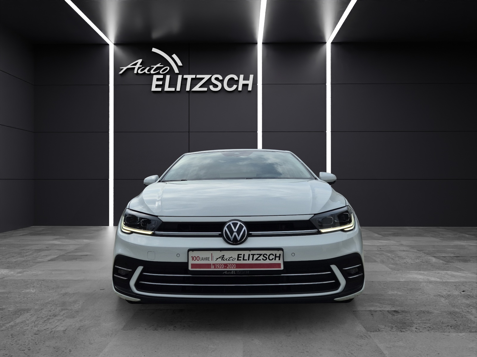 Fahrzeugabbildung Volkswagen Polo TSI Style DSG Matrix AHK AID ACC Park-Assist SH LM