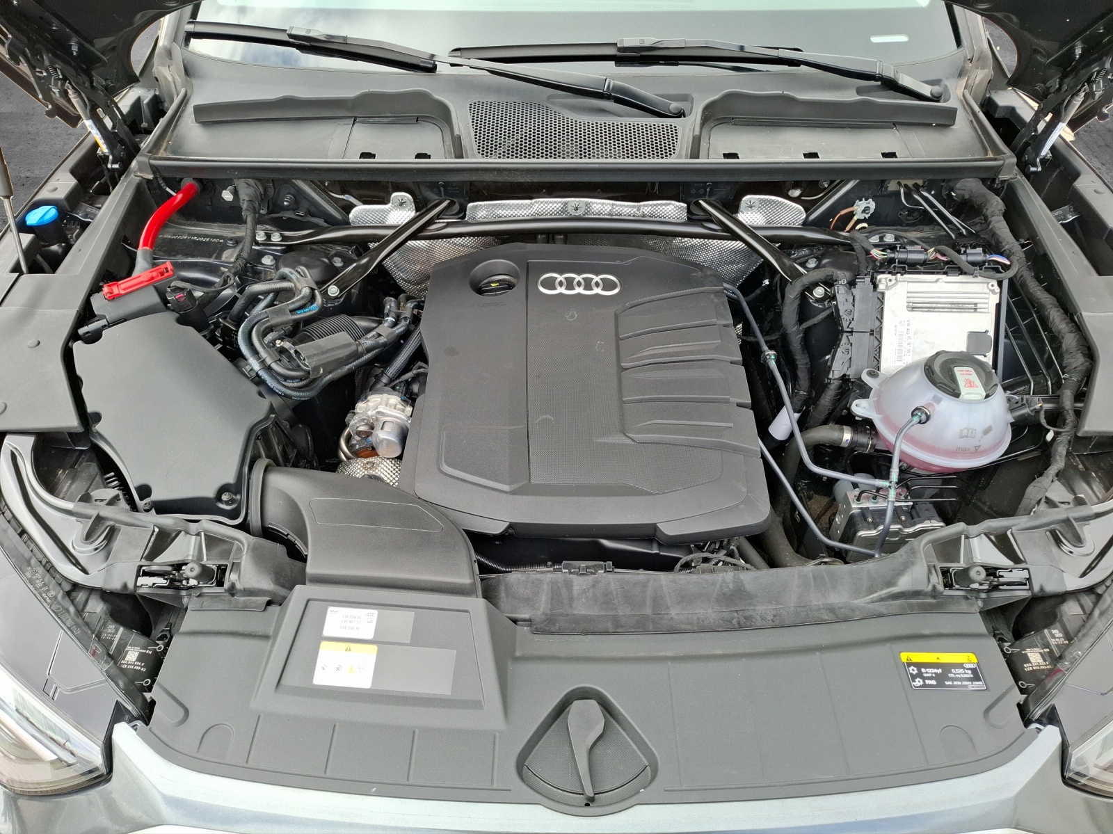 Fahrzeugabbildung Audi Q5 40 TDI Q S-line S-tronic LED AHK Navi GRA PDC SH