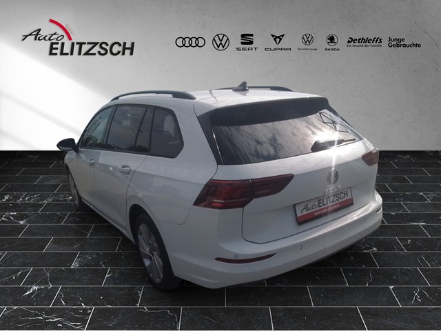 Fahrzeugabbildung Volkswagen Golf VIII Variant TSI LED AHK ACC PDC SH LM