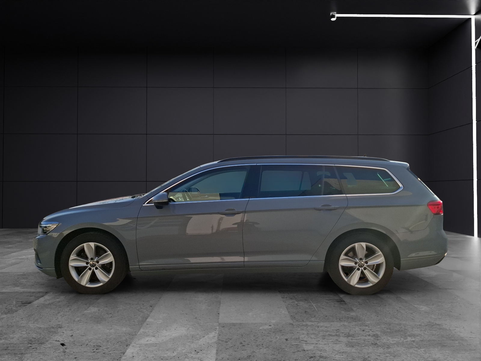 Fahrzeugabbildung Volkswagen Passat Variant TSI Business DSG Matrix Standhzg. AHK Navi ACC RFK SH