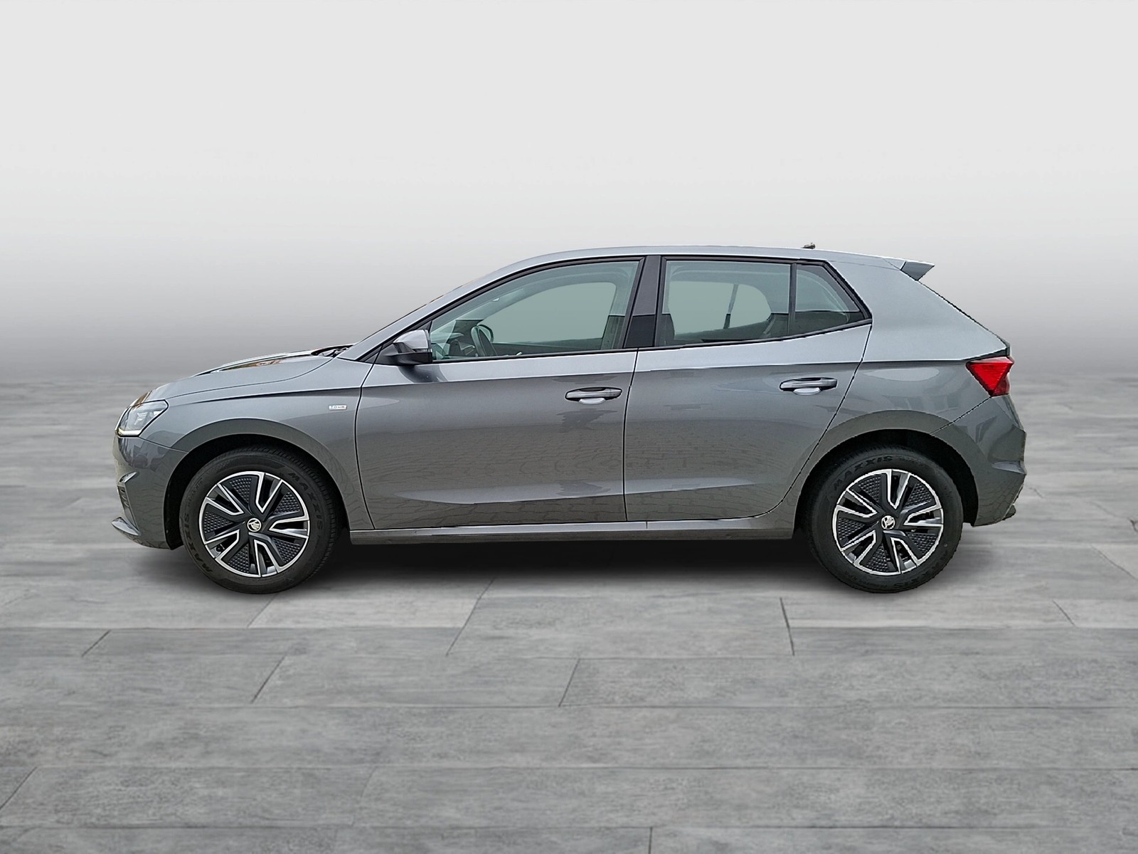 Fahrzeugabbildung SKODA Fabia TSI Tour LED Navi GRA PDC SHZ