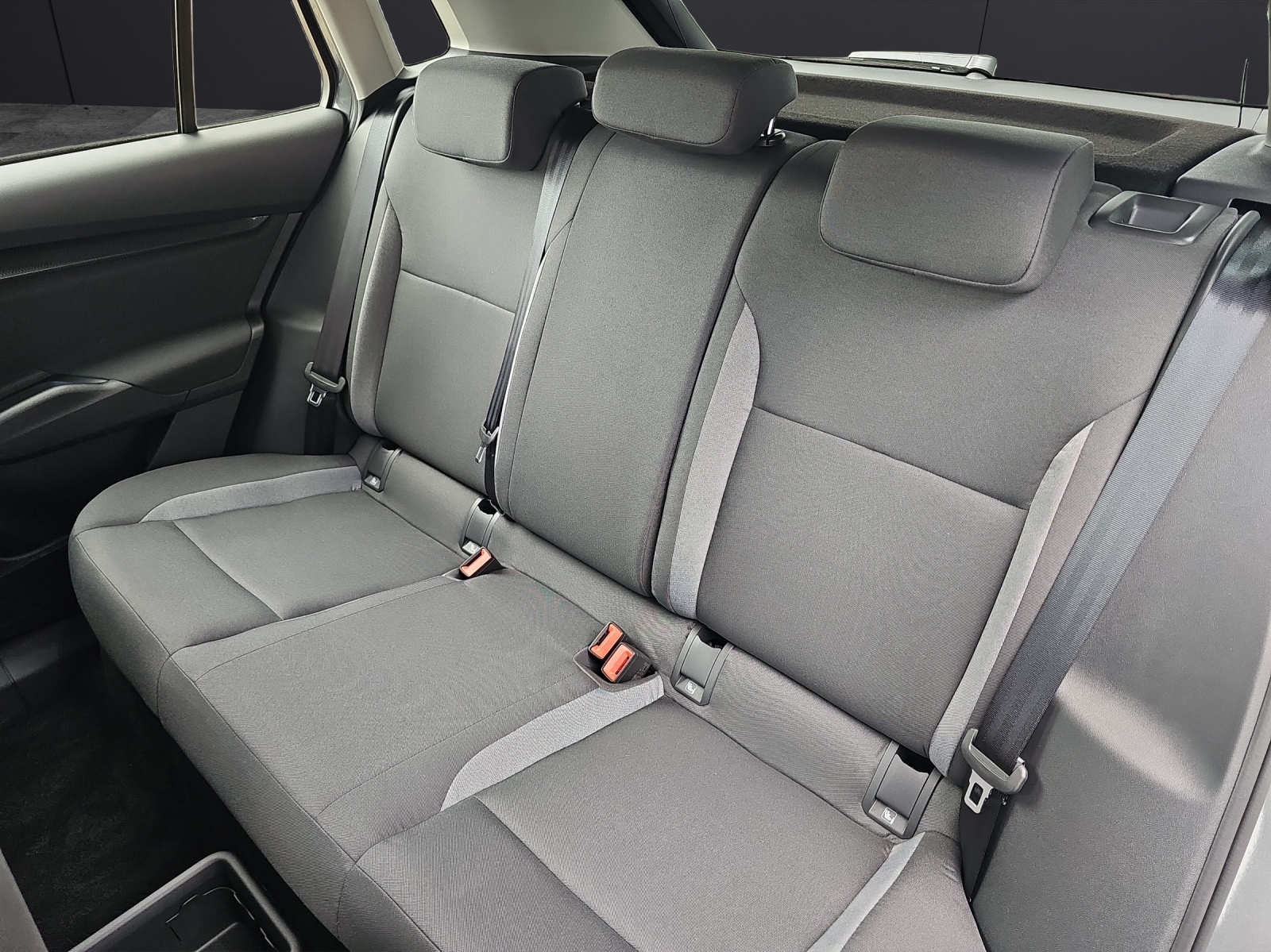 Fahrzeugabbildung SKODA Elroq 50 Tour Studio DSG KAMERA LED NAVI