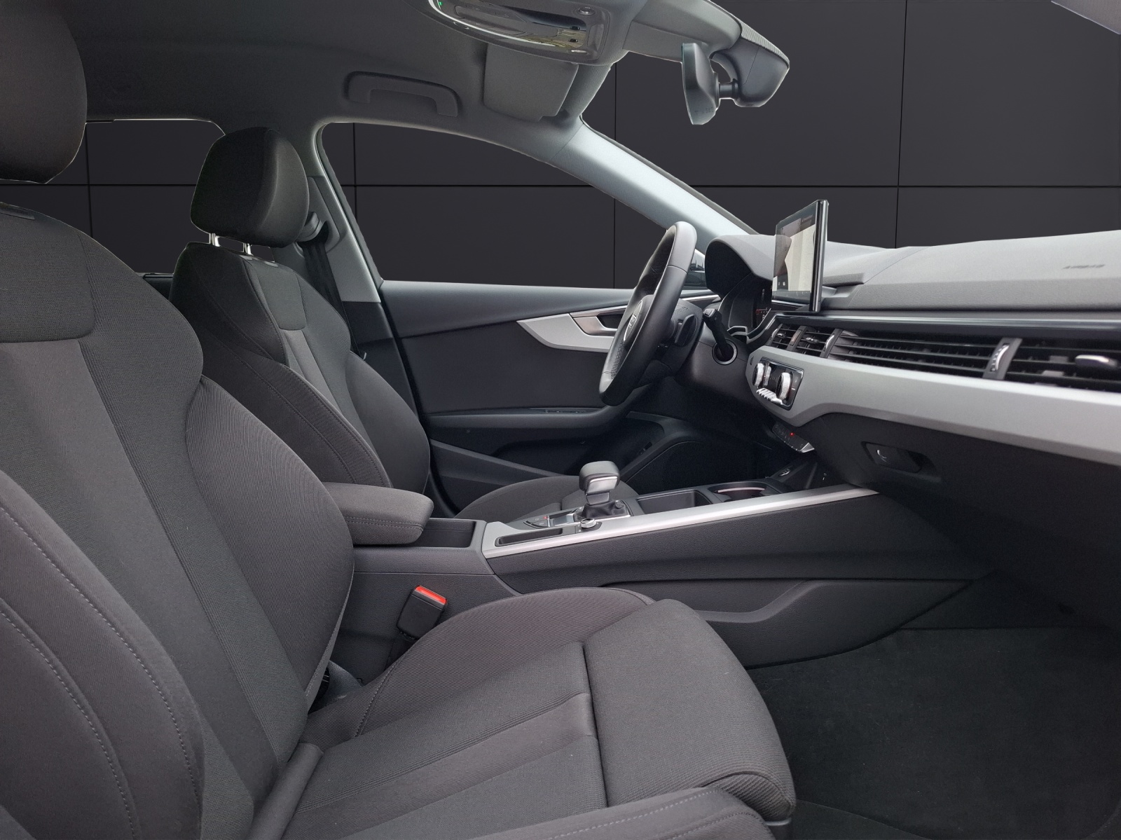 Fahrzeugabbildung Audi A4 Avant 35 TFSI advanced S-tronic Standhzg. Matrix Navi AVC HUD SH