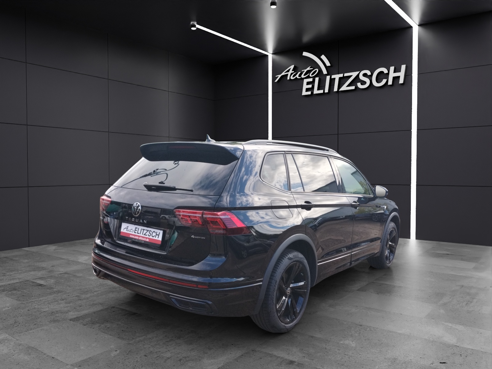 Fahrzeugabbildung Volkswagen Tiguan Allspace TDI R-Line DSG 4M 7-Si Matrix AHK Navi AID ACC RFK SH