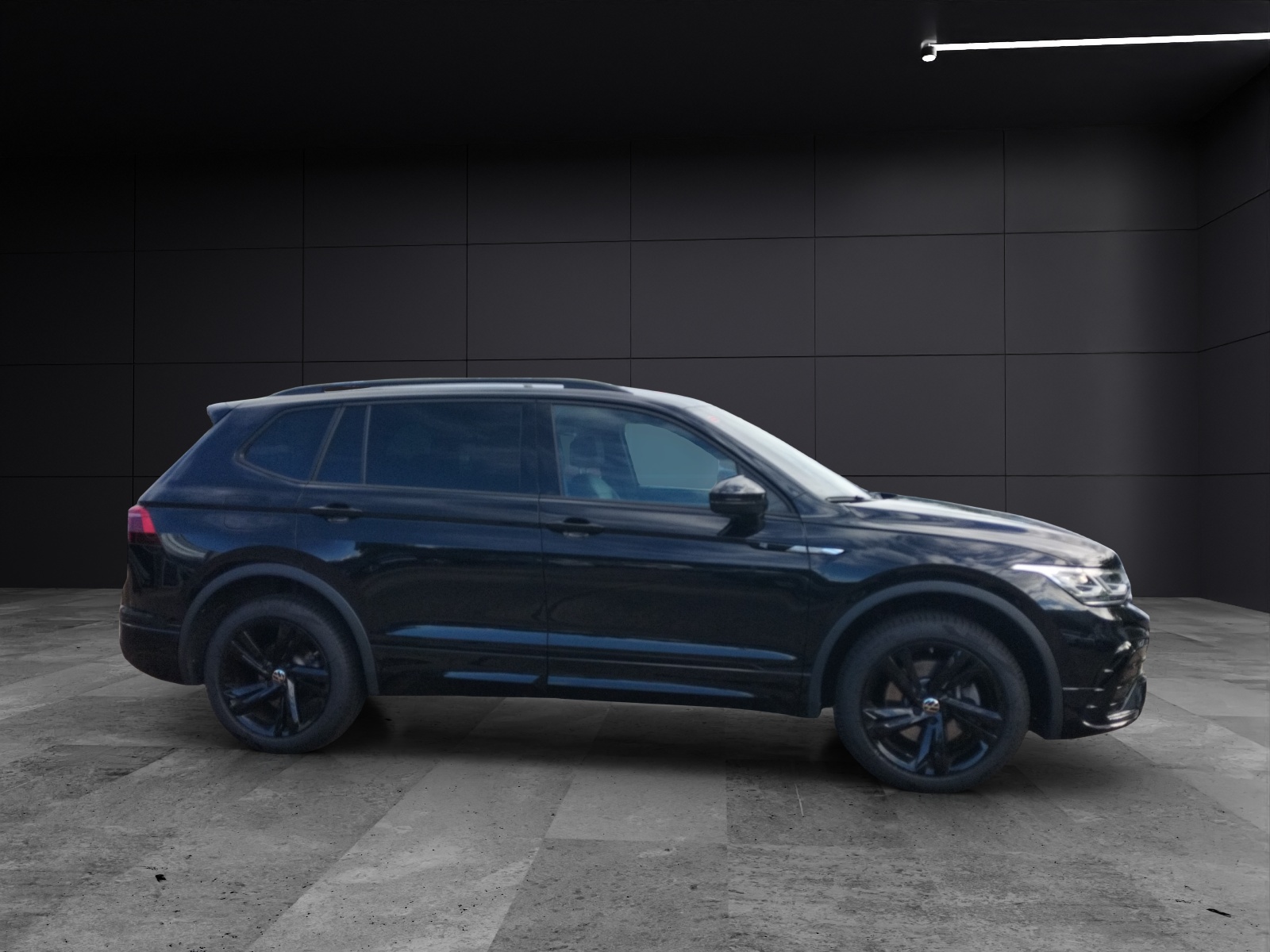 Fahrzeugabbildung Volkswagen Tiguan Allspace TDI R-Line DSG 4M 7-Si Matrix AHK Navi AID ACC RFK SH