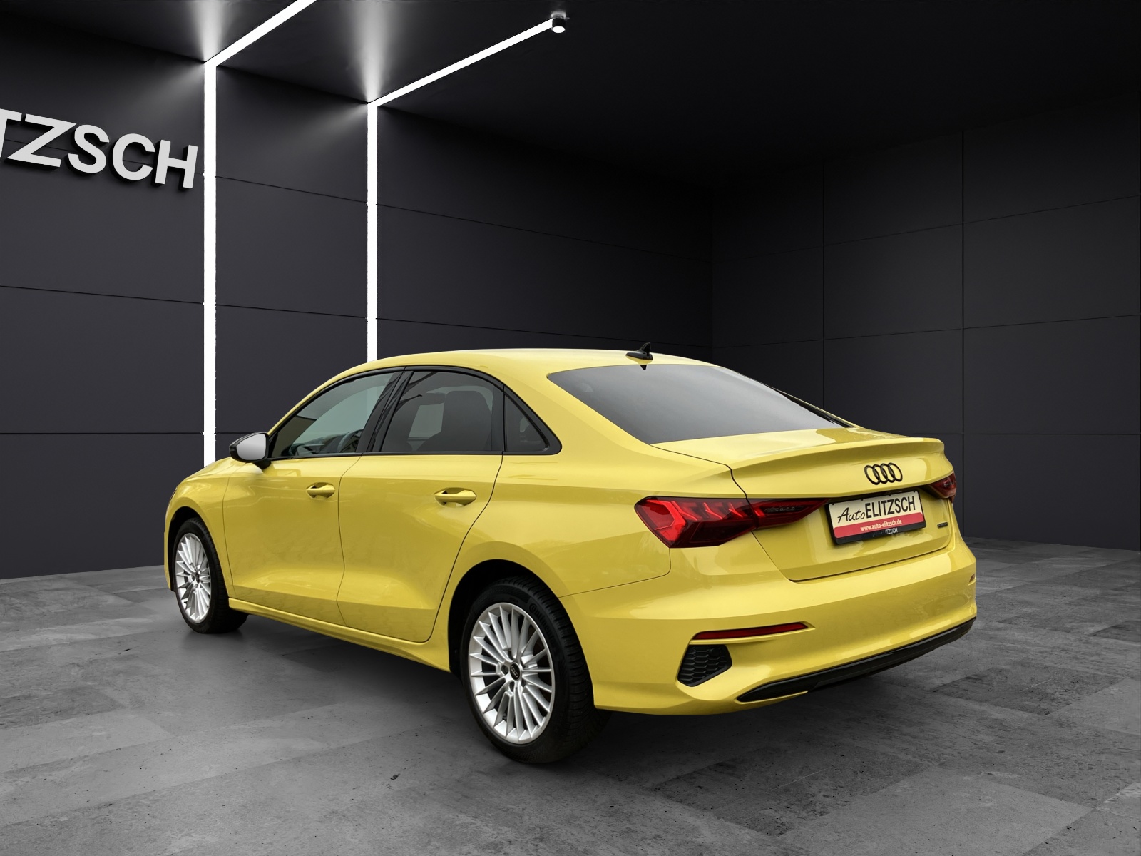 Fahrzeugabbildung Audi A3 Limousine 40 TDI quattro MATRIX NAVI STANDH KAMERA