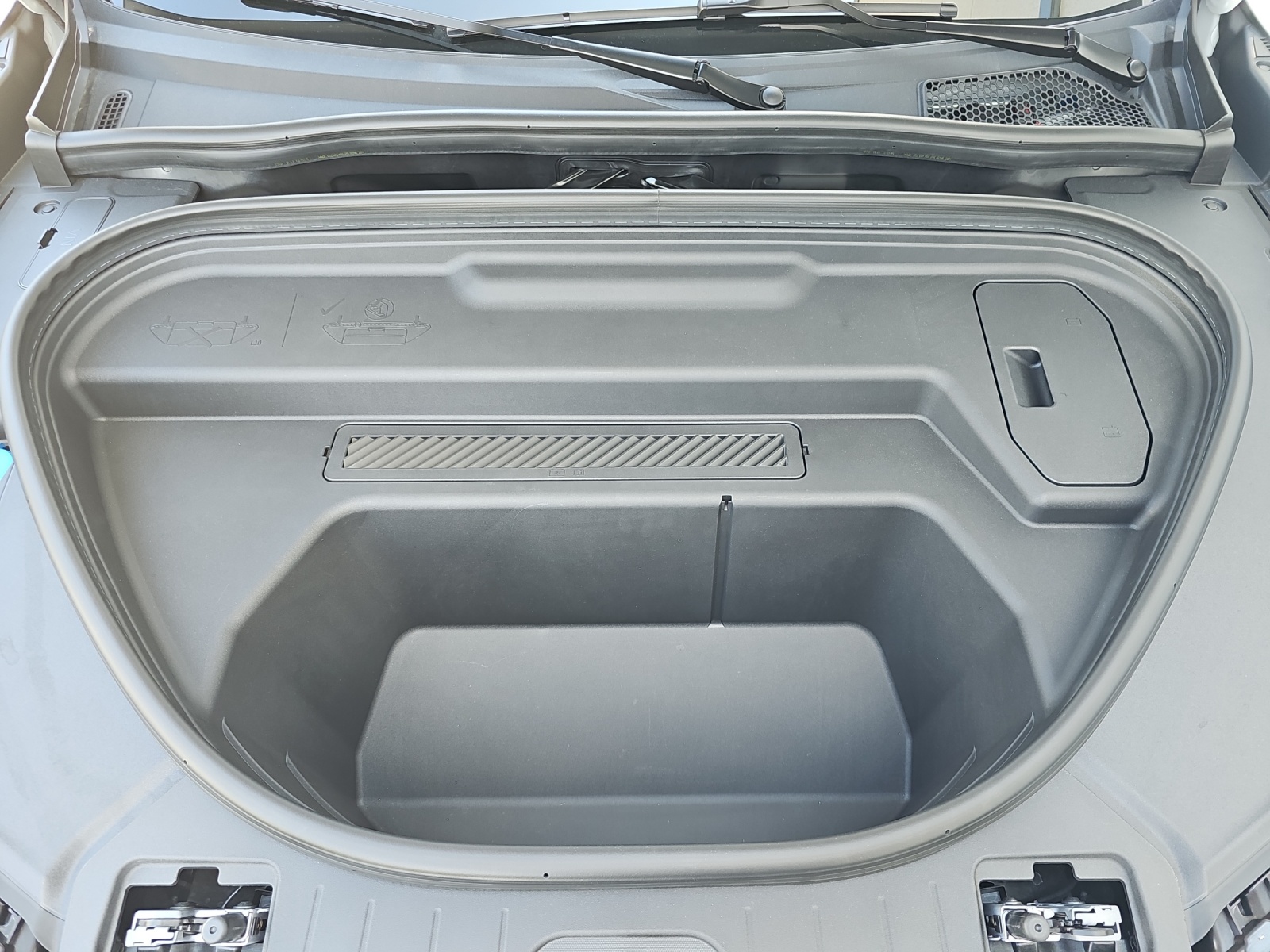 Fahrzeugabbildung Audi Q6 e-tron 55 Q S line MATRIX ACC PANO WÄPU