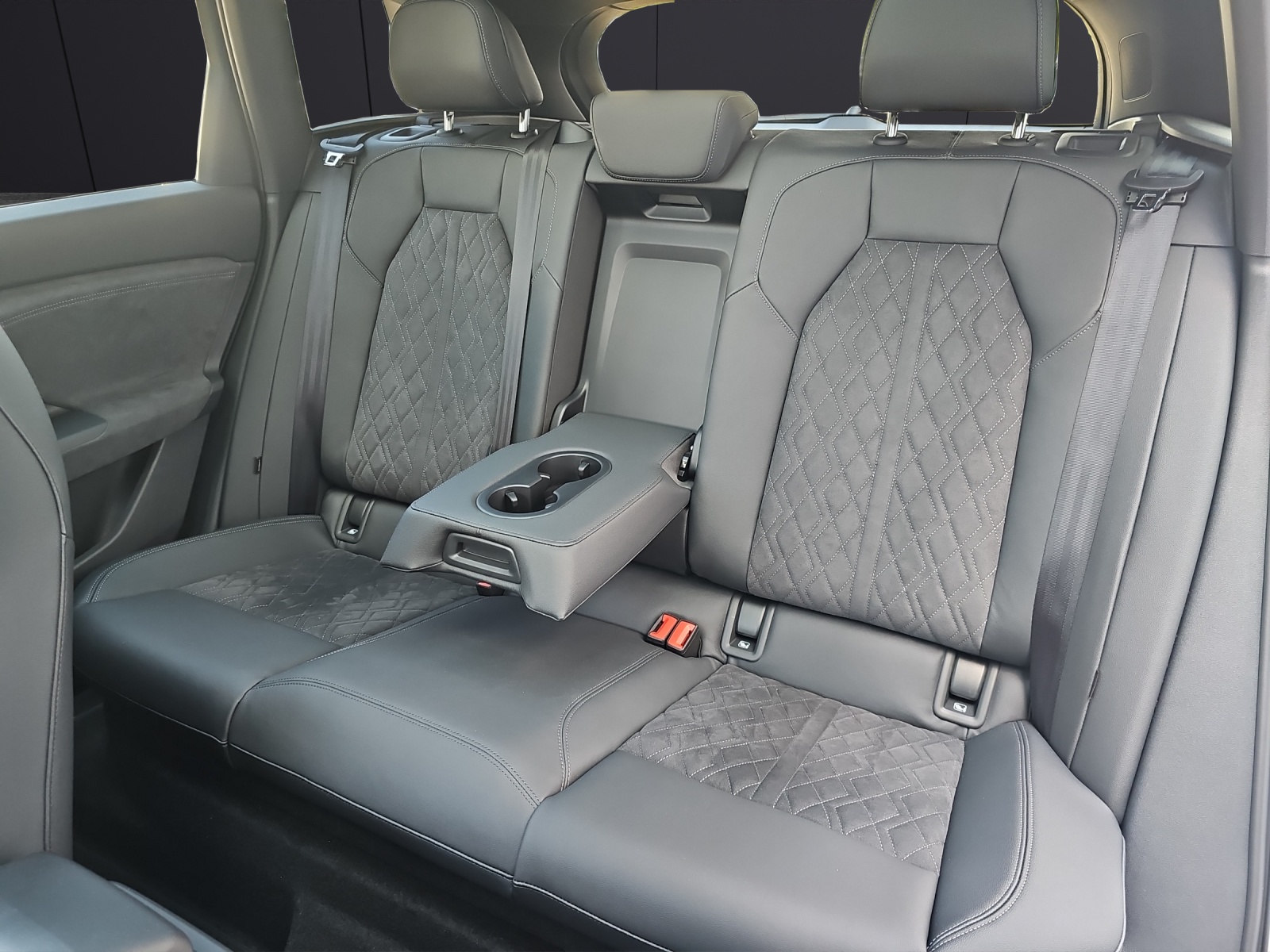 Fahrzeugabbildung Audi Q6 e-tron 55 Q S line MATRIX ACC PANO WÄPU