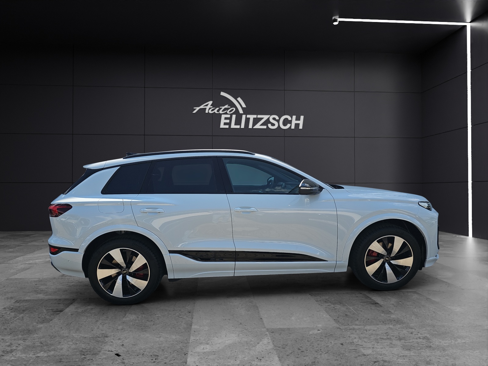 Fahrzeugabbildung Audi Q6 e-tron 55 Q S line MATRIX ACC PANO WÄPU